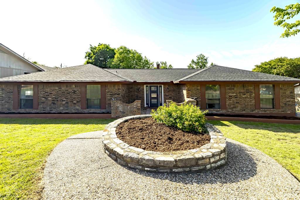 Kerrville, TX 78028,419 Timber Ridge Dr