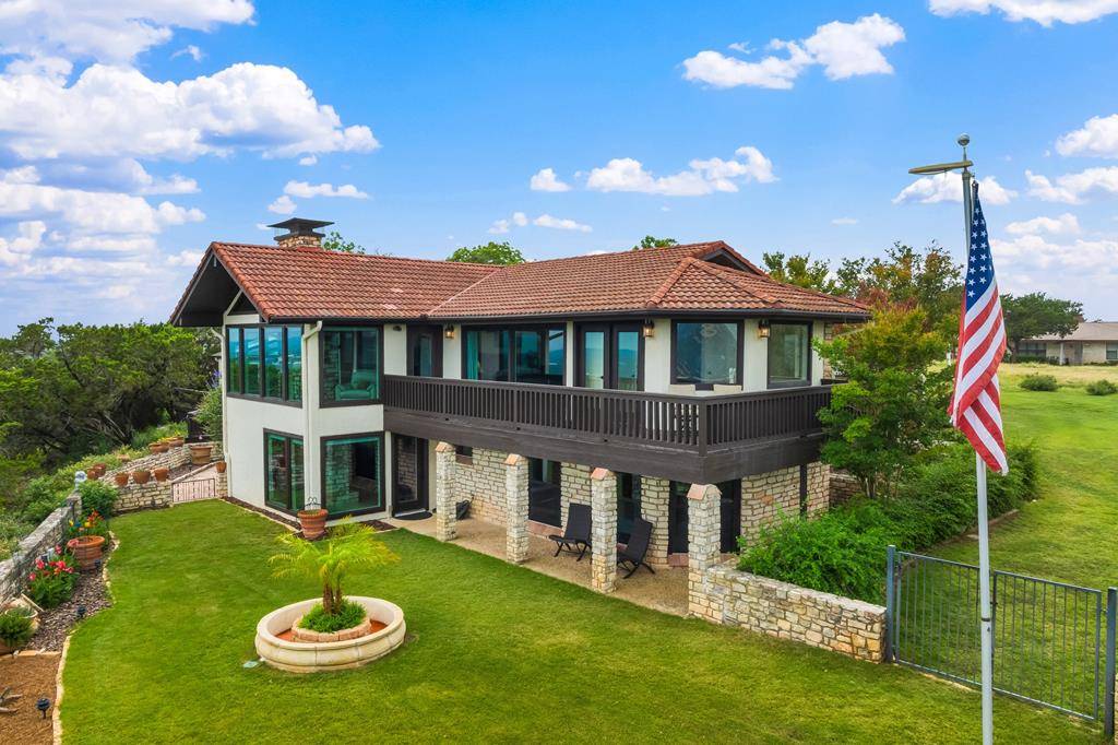 Kerrville, TX 78028,327 Loma Vista Dr