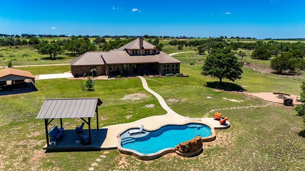 Harper, TX 78631,997 Kramer Rd