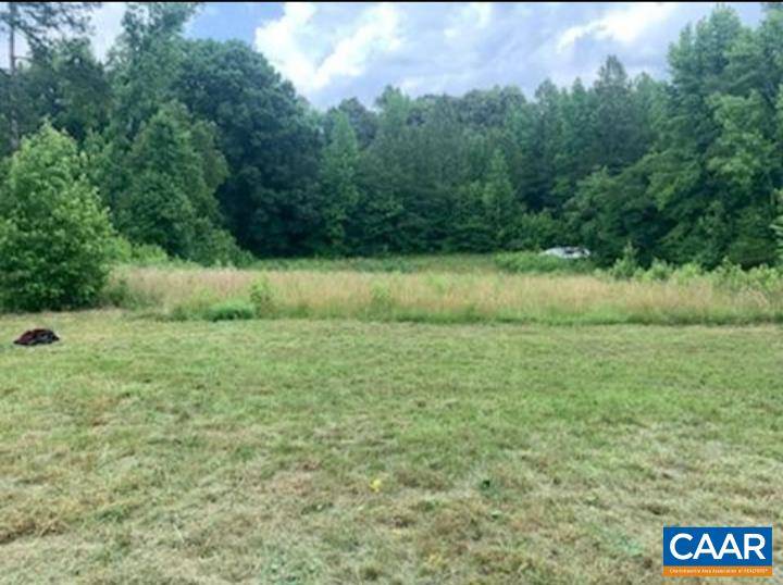 Meherrin, VA 23954,1586 MOUNTAIN CREEK RD