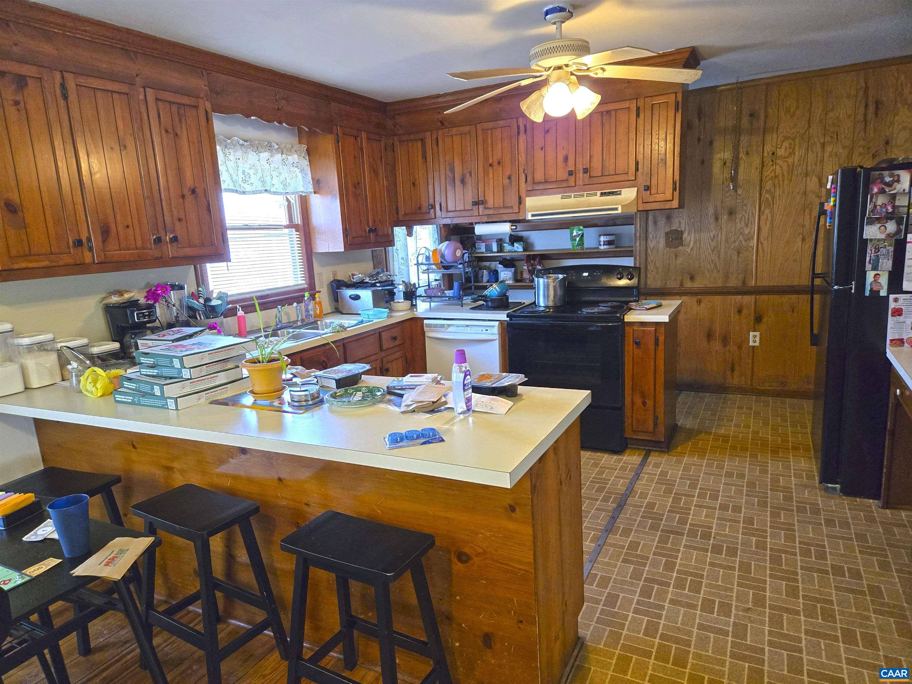Farmville, VA 23901,28 COTTONTOWN RD