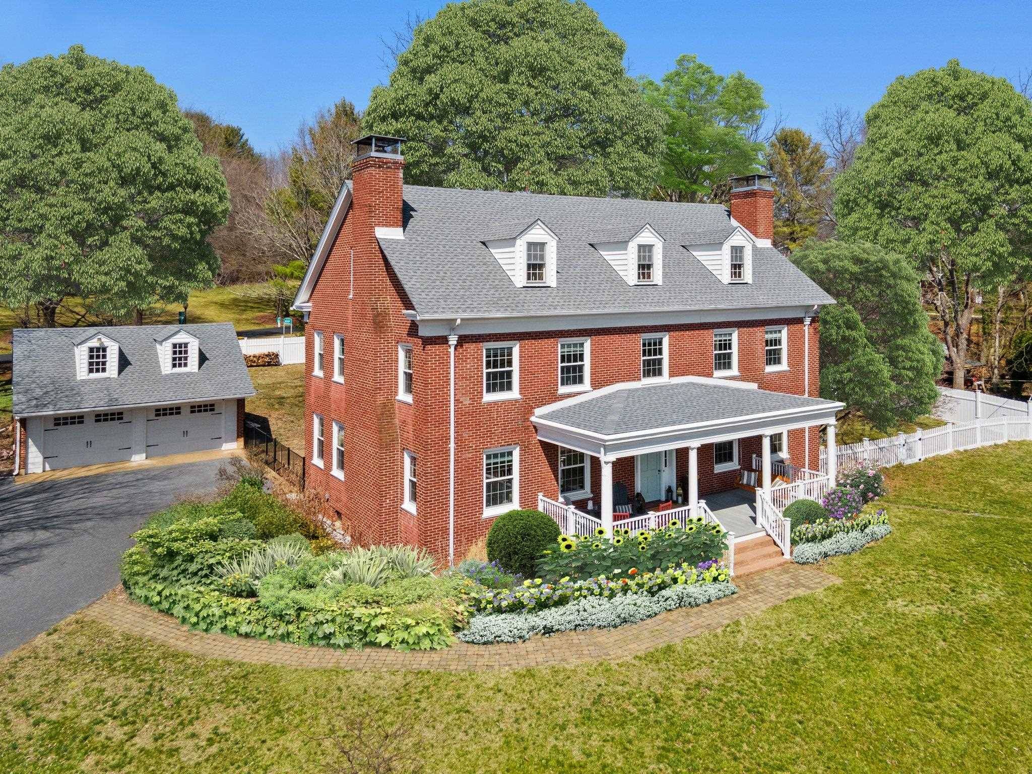 Staunton, VA 24401,1610 N AUGUSTA ST N