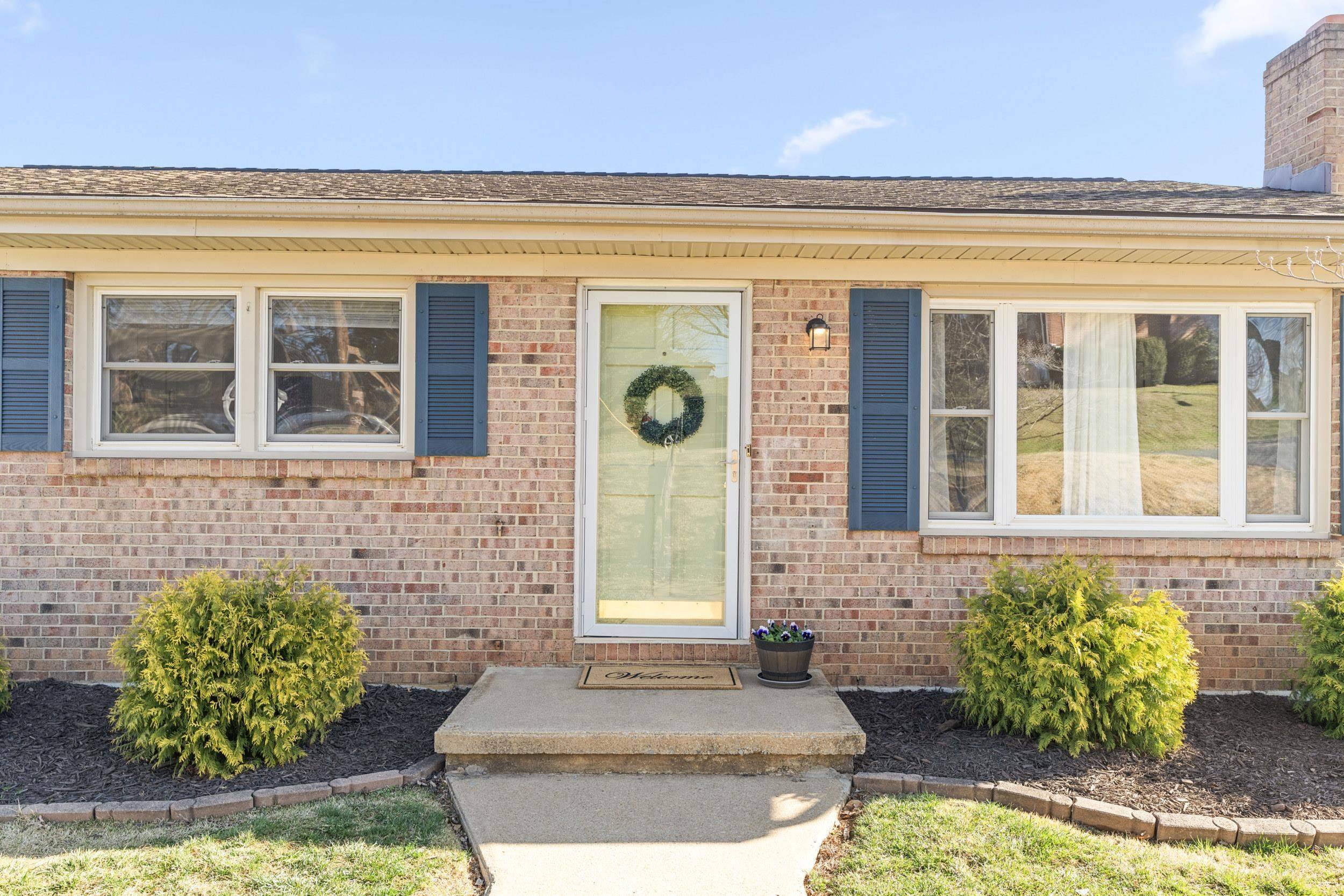 Staunton, VA 24401,205 OVERBROOK ST