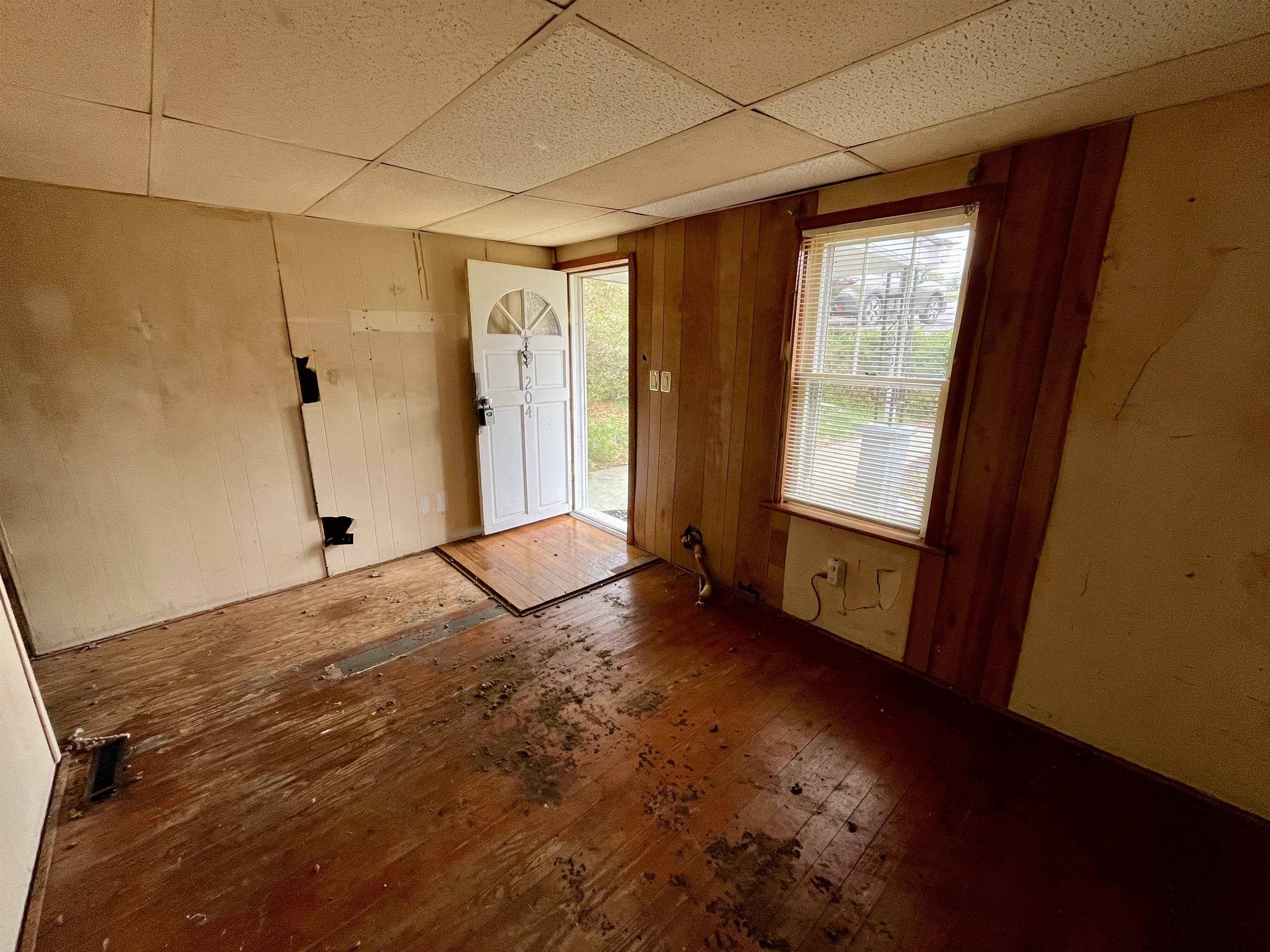 Waynesboro, VA 22980,204 DOGWOOD ST
