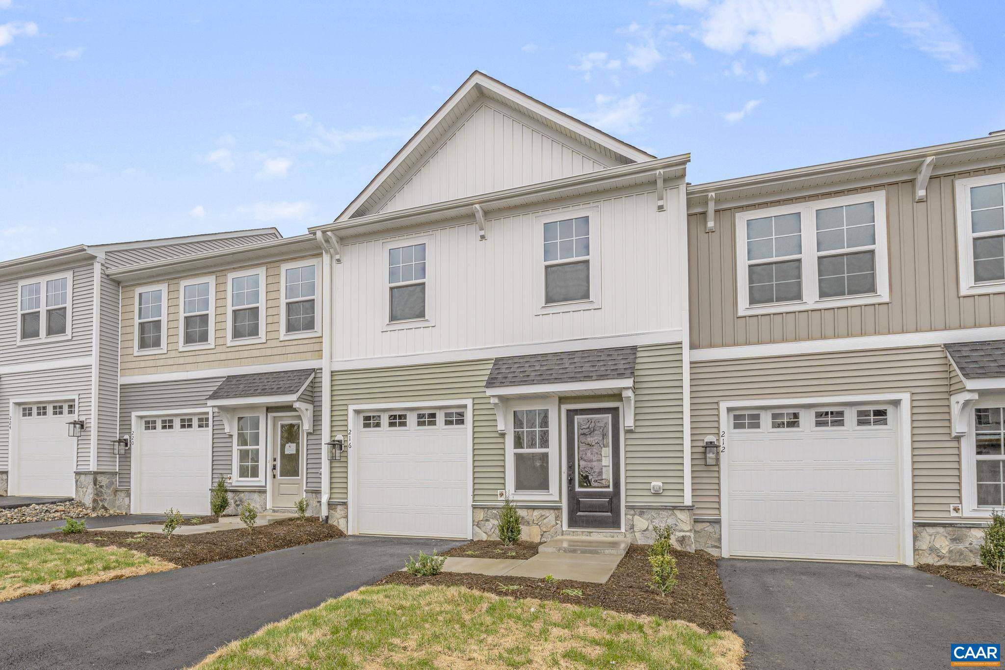 Waynesboro, VA 22980,216 SPRINGDALE RD