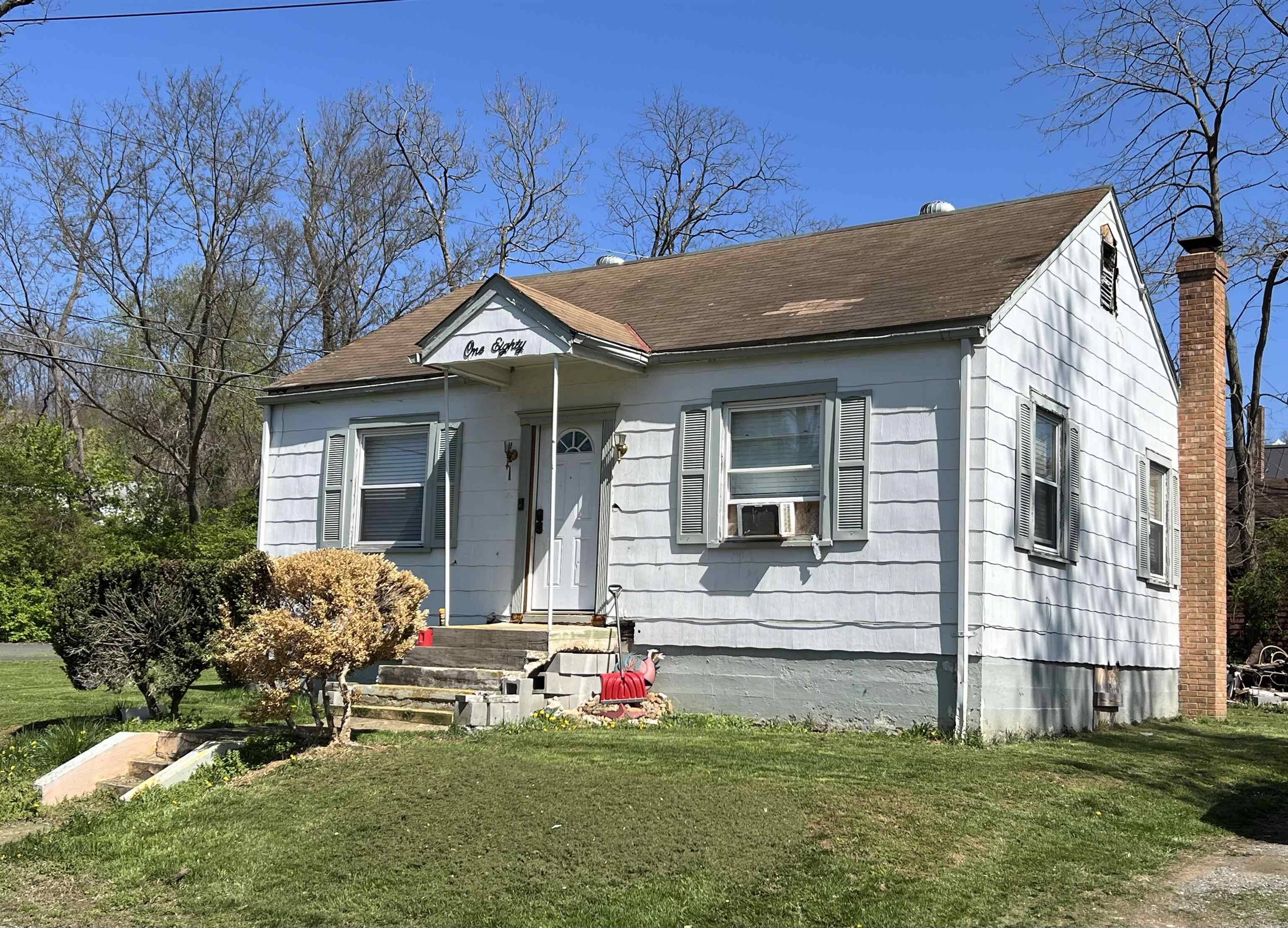Waynesboro, VA 22980,180 N WINCHESTER AVE N