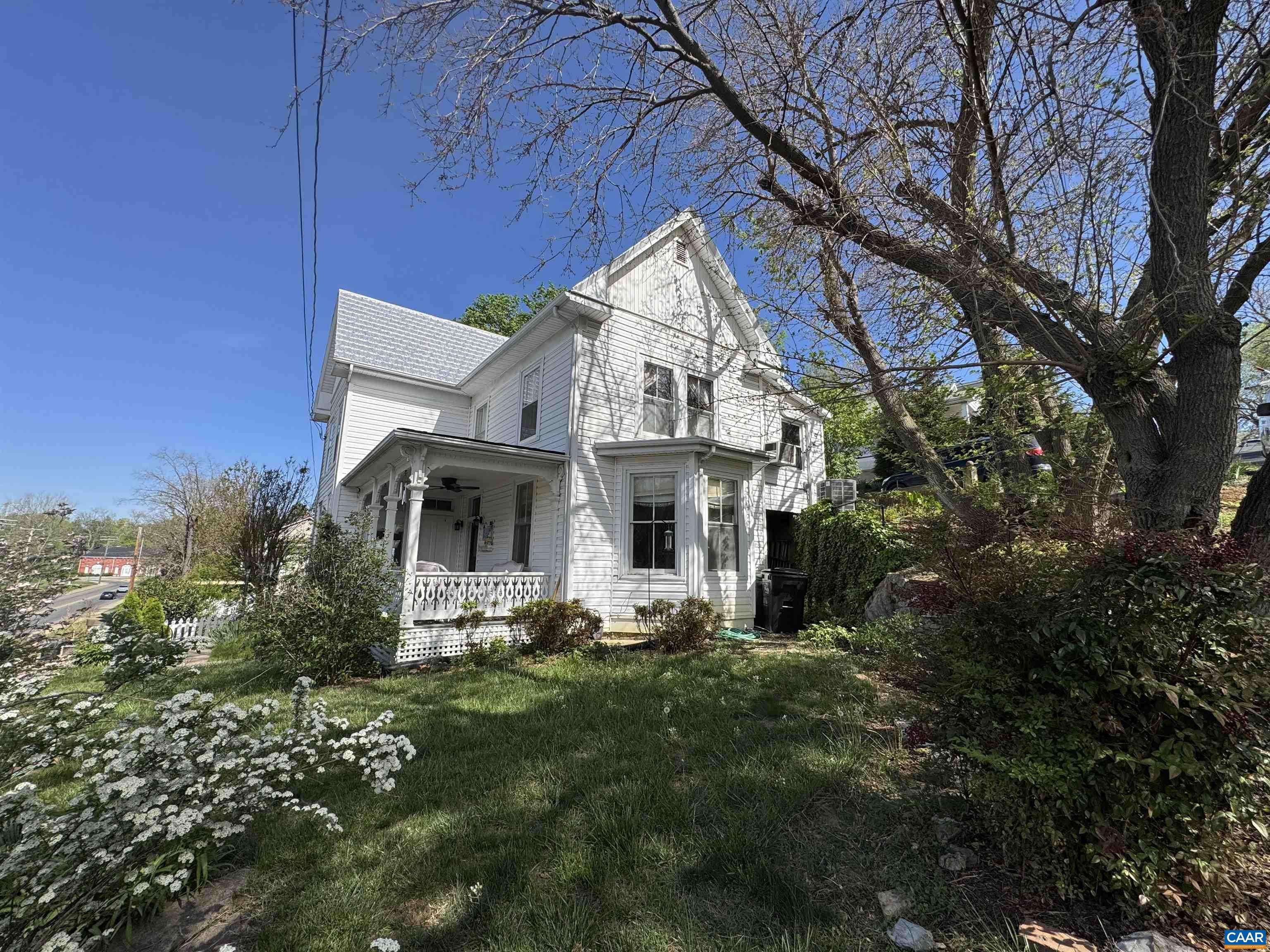 Staunton, VA 24401,241 CHURCHVILLE AVE