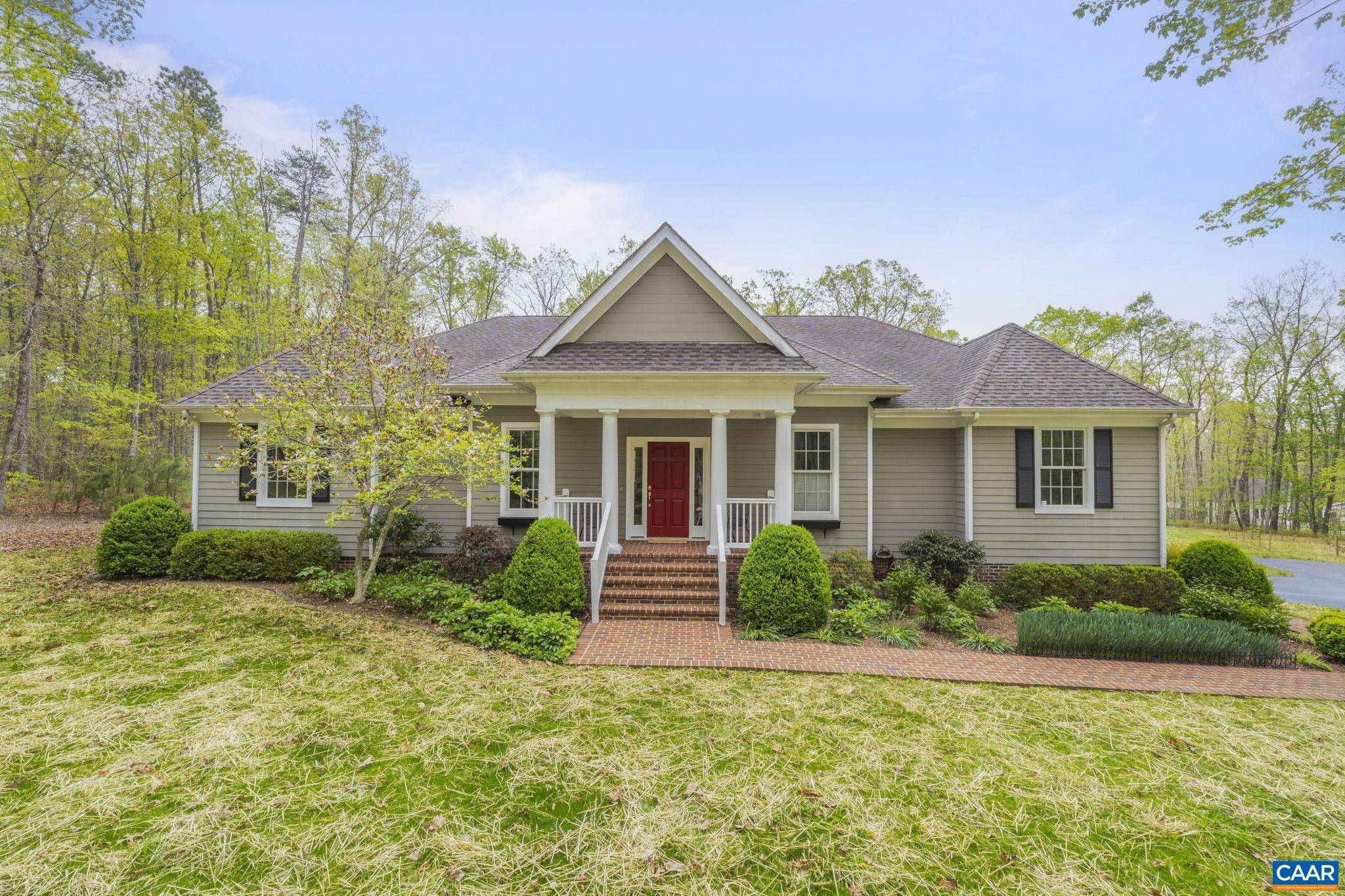 Troy, VA 22974,451 WALNUT VIEW DR