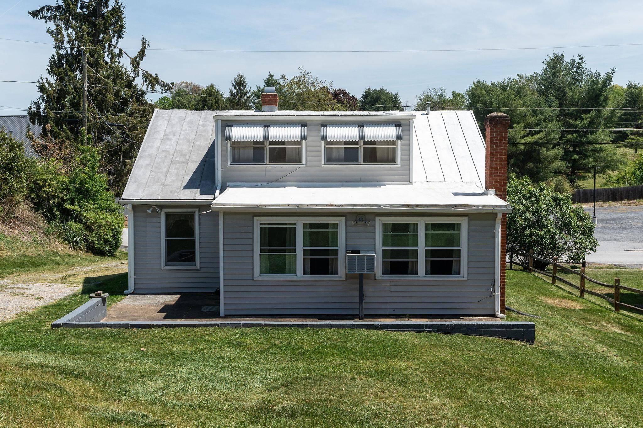 Staunton, VA 24401,19 STANLEY ST