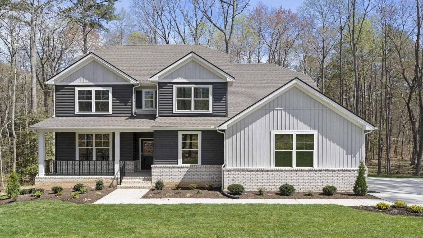 Staunton, VA 24401,187 FAIRFIELD DR