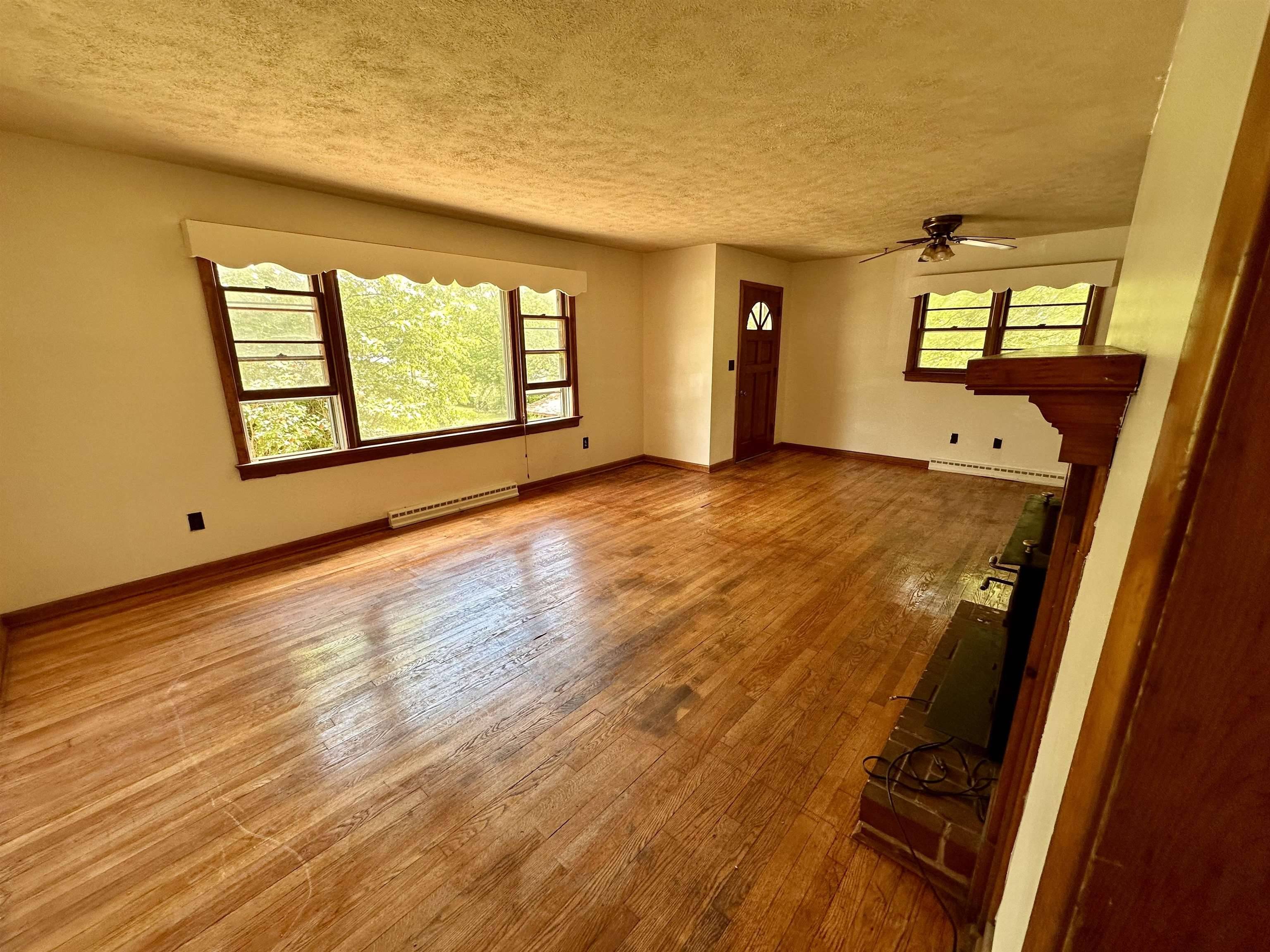 Staunton, VA 24401,118 WILSON LN