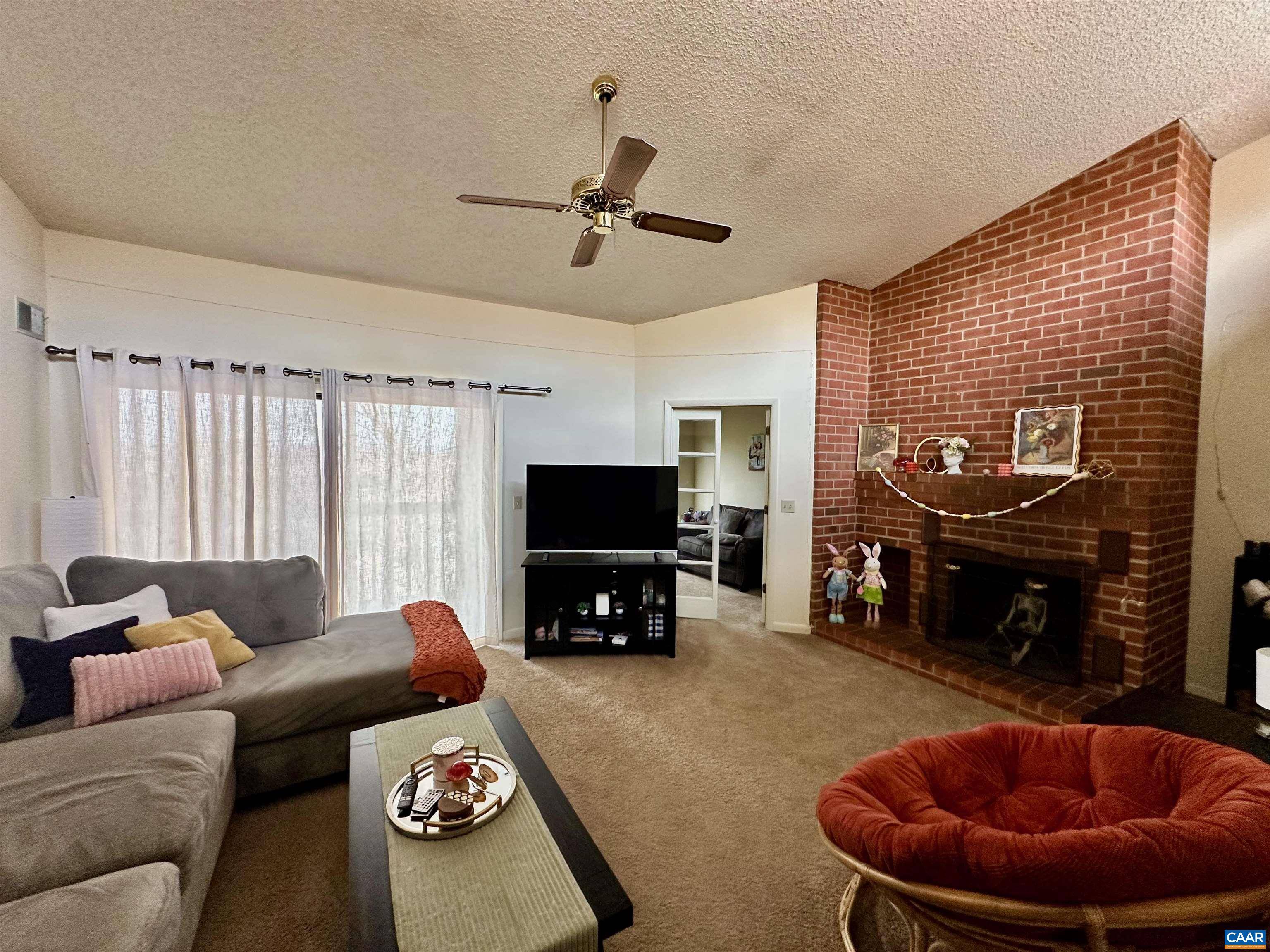 Charlottesville, VA 22901,103 TURTLE CREEK RD #10