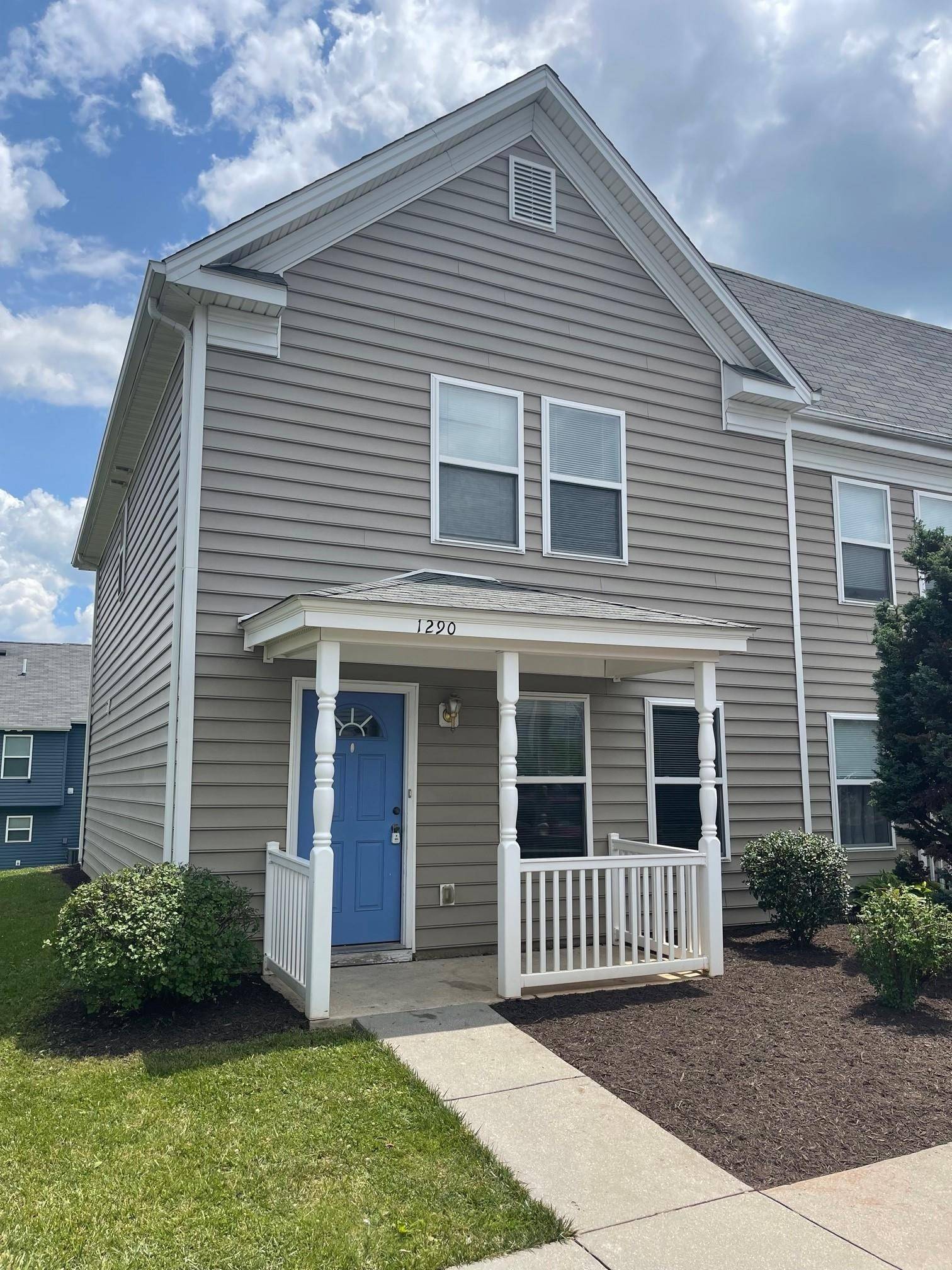 Harrisonburg, VA 22801,1290 OLD RICHMOND CIR