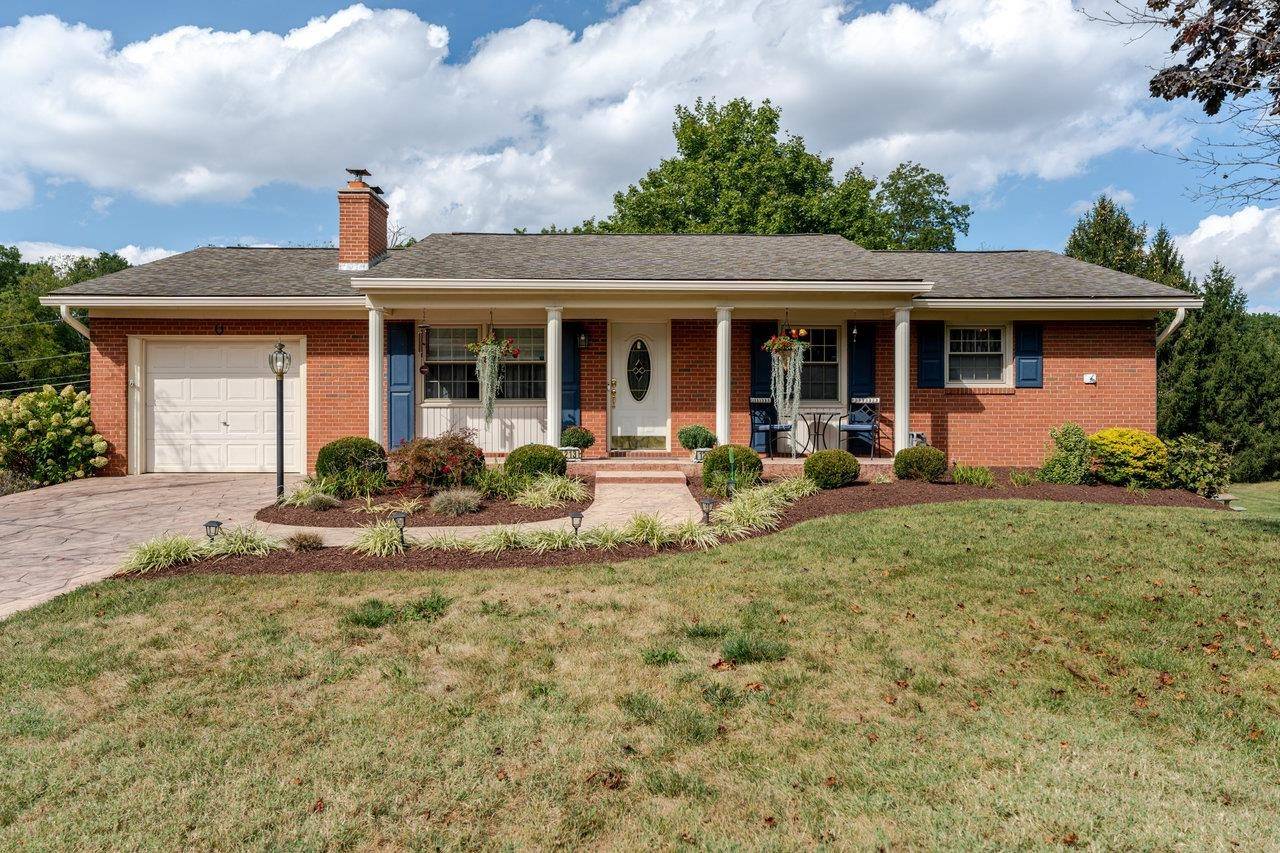 Harrisonburg, VA 22801,1213 S DOGWOOD DR