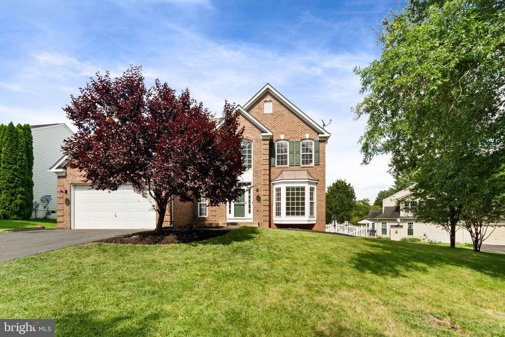 Warrenton, VA 20186,221 CANNON WAY