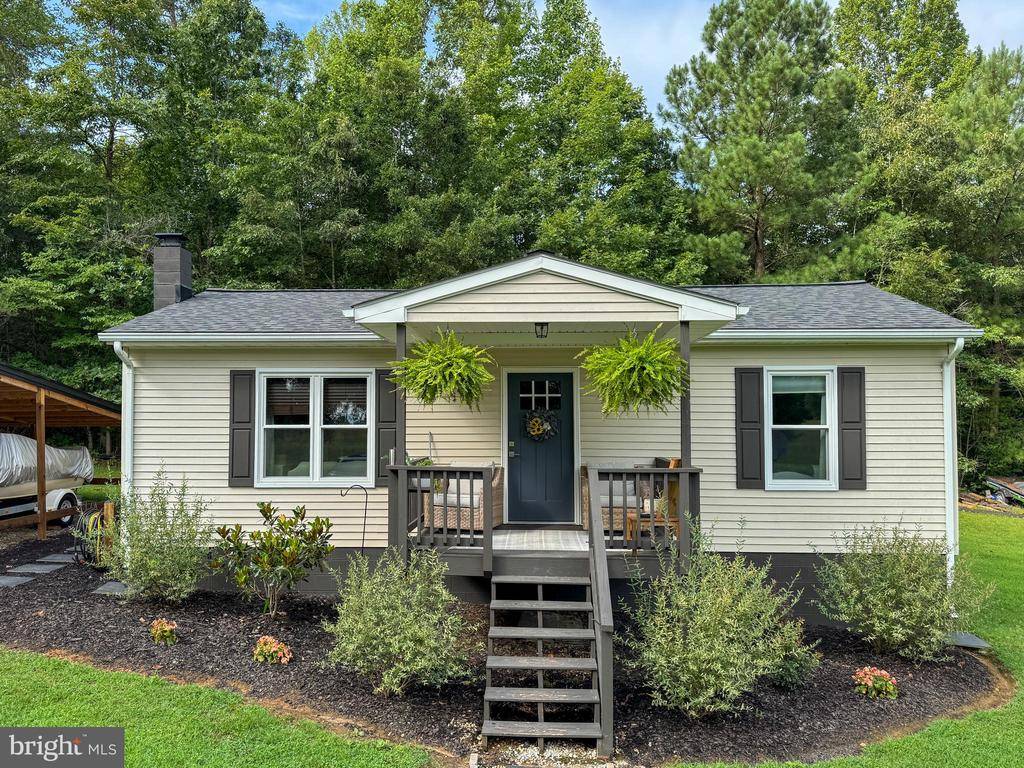 Bumpass, VA 23024,3843 BUCKNER RD