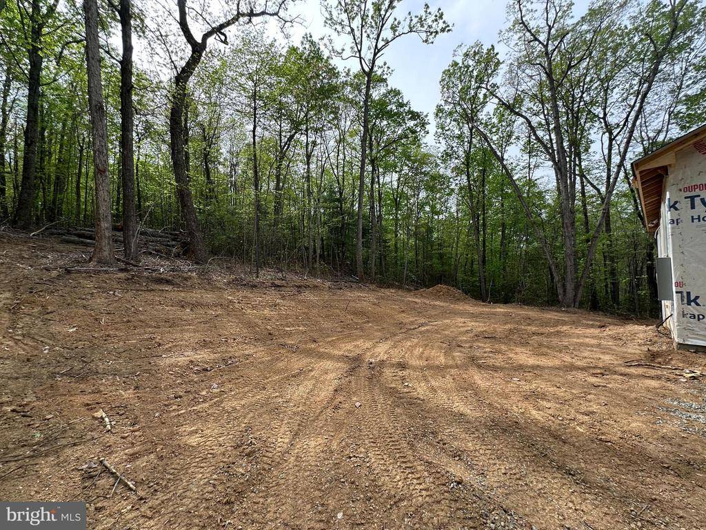 Reva, VA 22735,23 ARRINGTON MOUNTAIN RD
