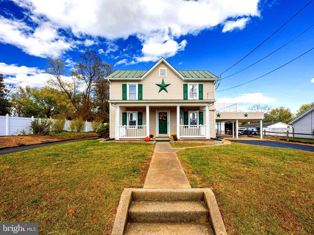Stanley, VA 22851,900 W MAIN ST