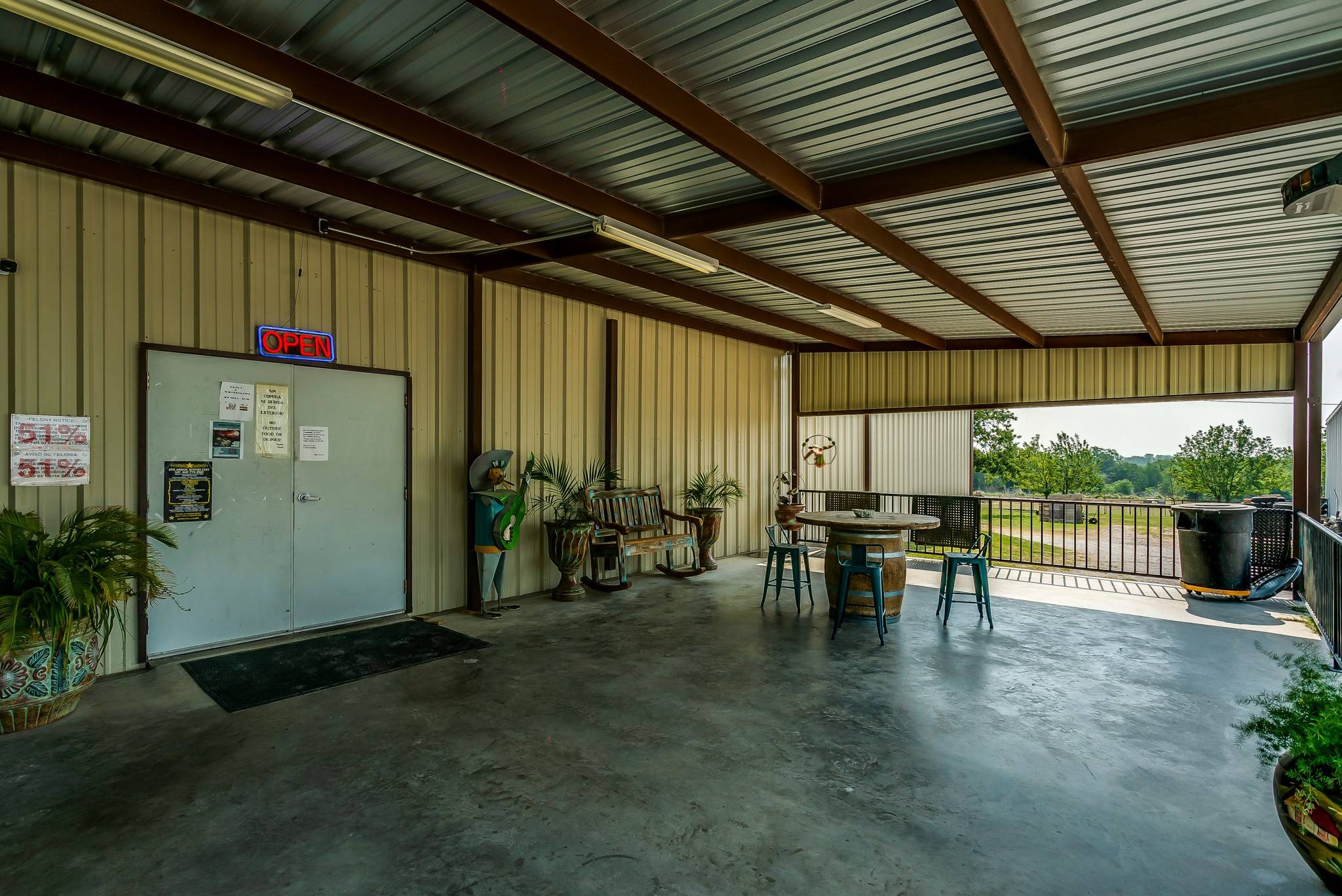 De Leon, TX 76444,901 E Navarro AVE