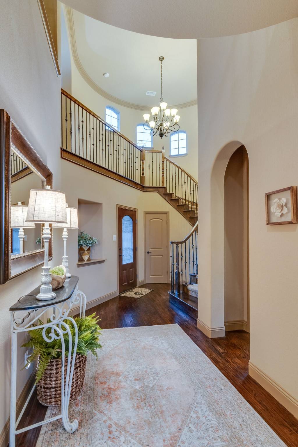 North Richland Hills, TX 76182,8445 La Fontaine DR