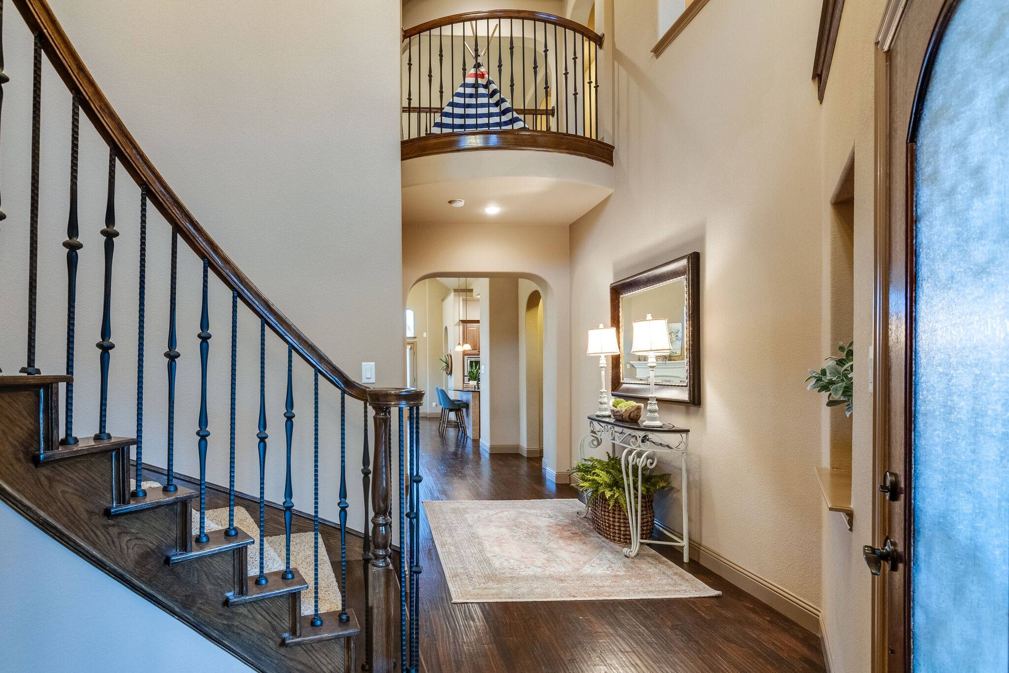 North Richland Hills, TX 76182,8445 La Fontaine DR