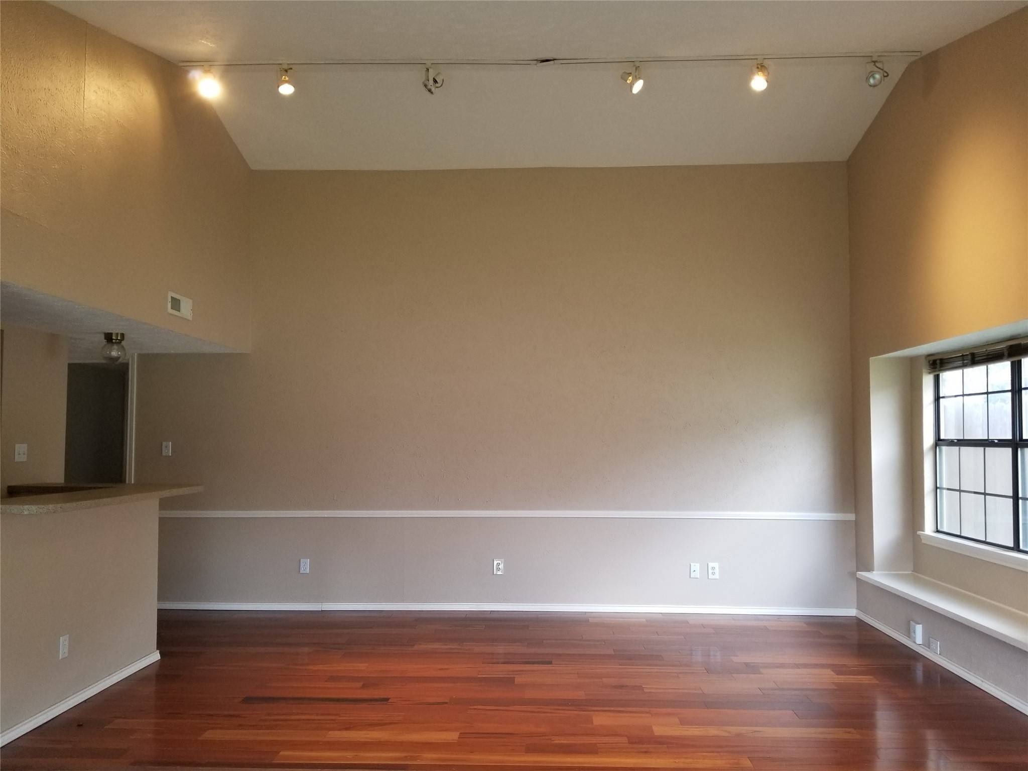 Allen, TX 75002,1305 Clearview DR
