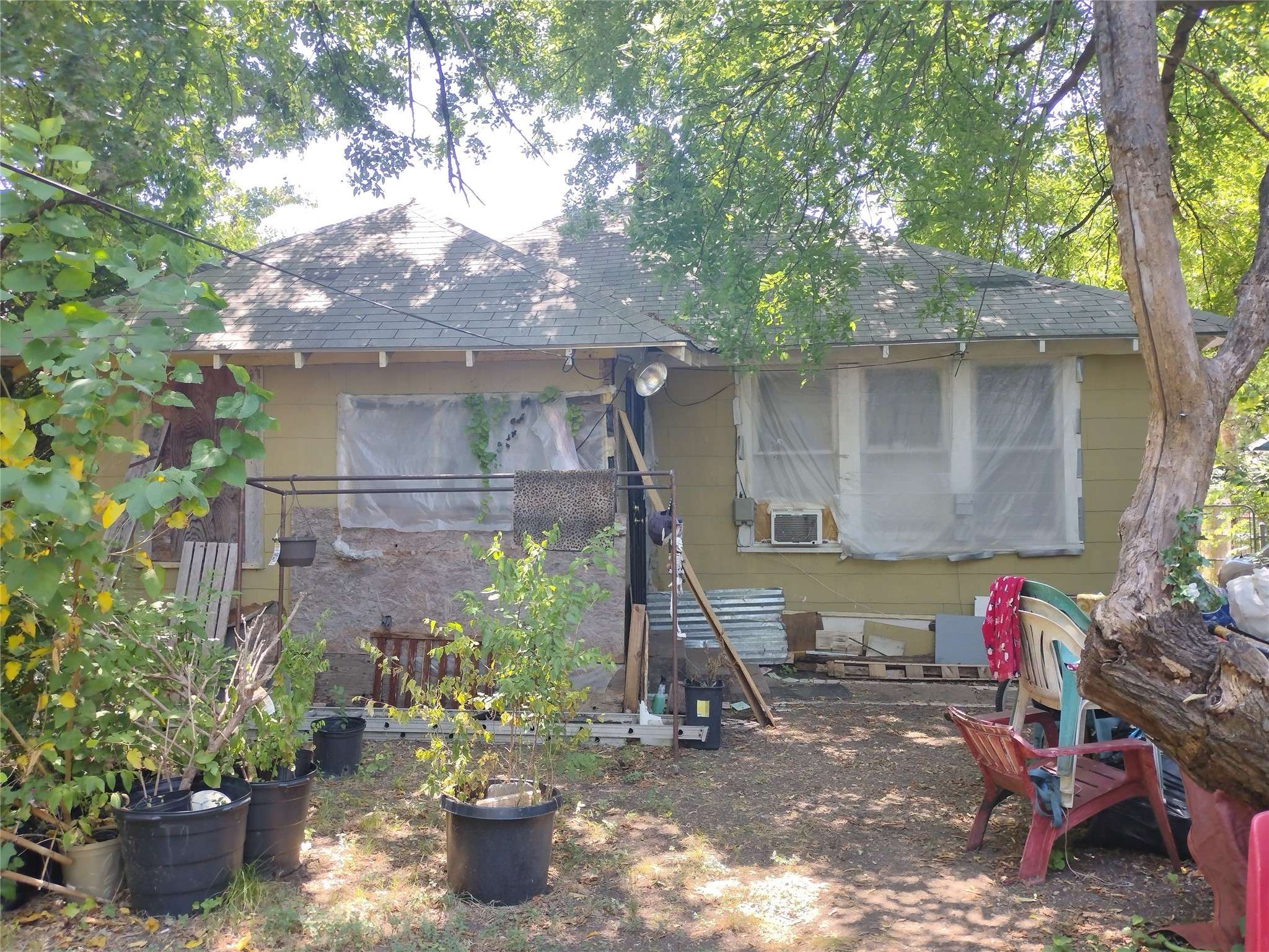 Dallas, TX 75214,5631 East Side AVE