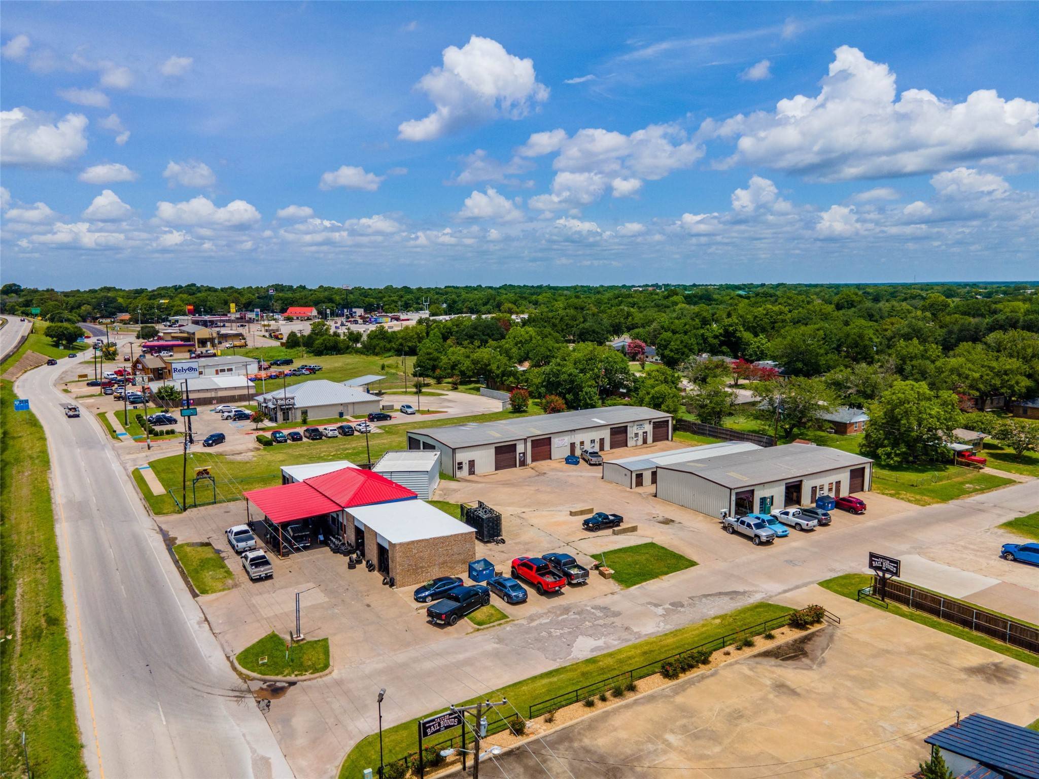 Kaufman, TX 75142,2000 Front ST #2000
