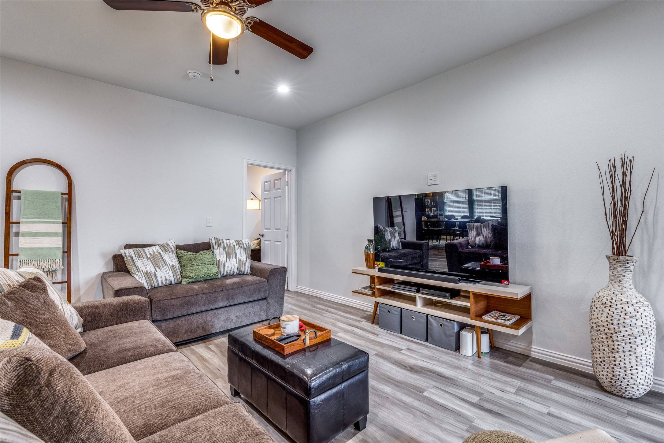 Dallas, TX 75241,3422 Keyridge DR