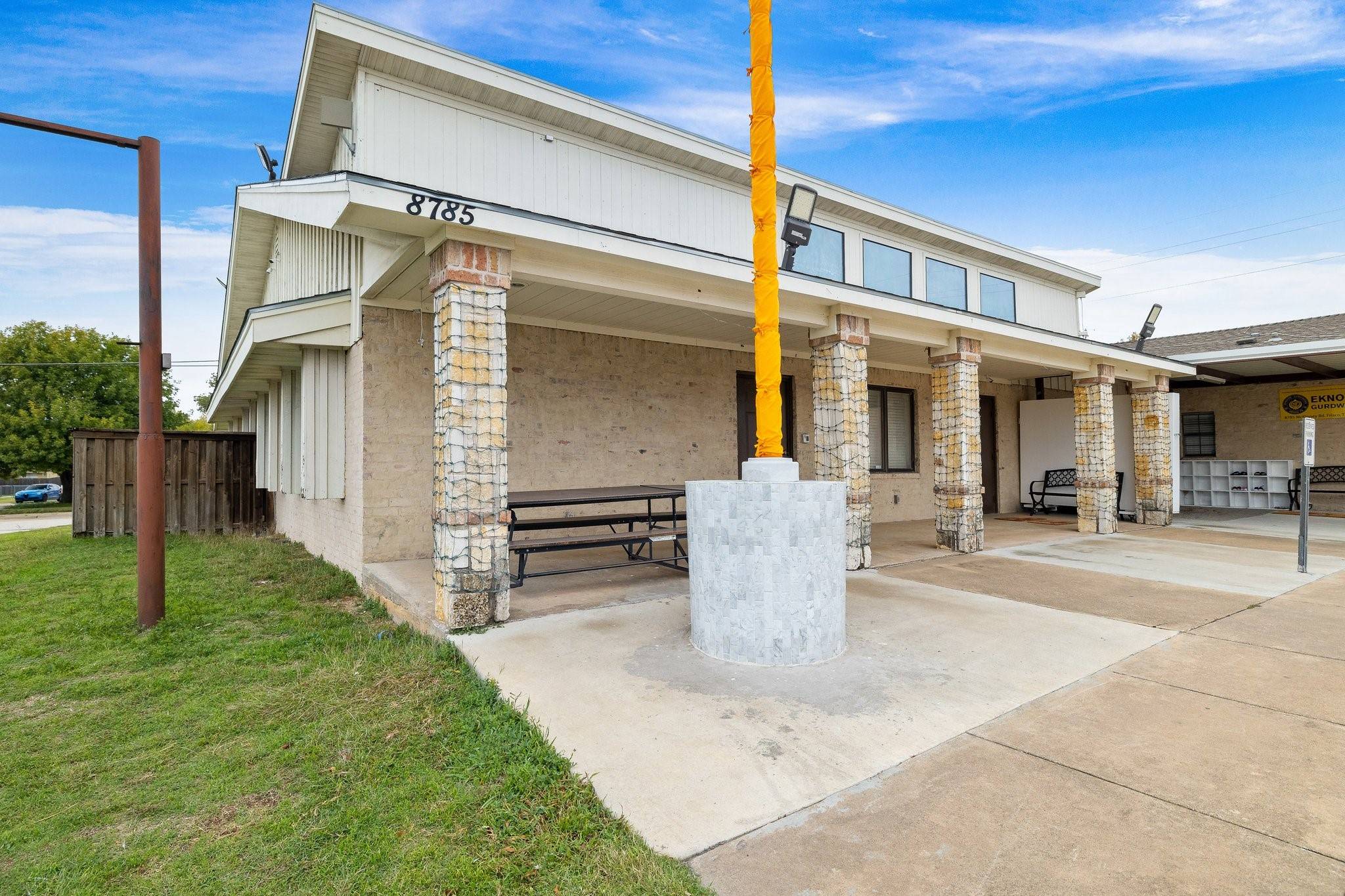 Frisco, TX 75033,8785 Mckinney RD