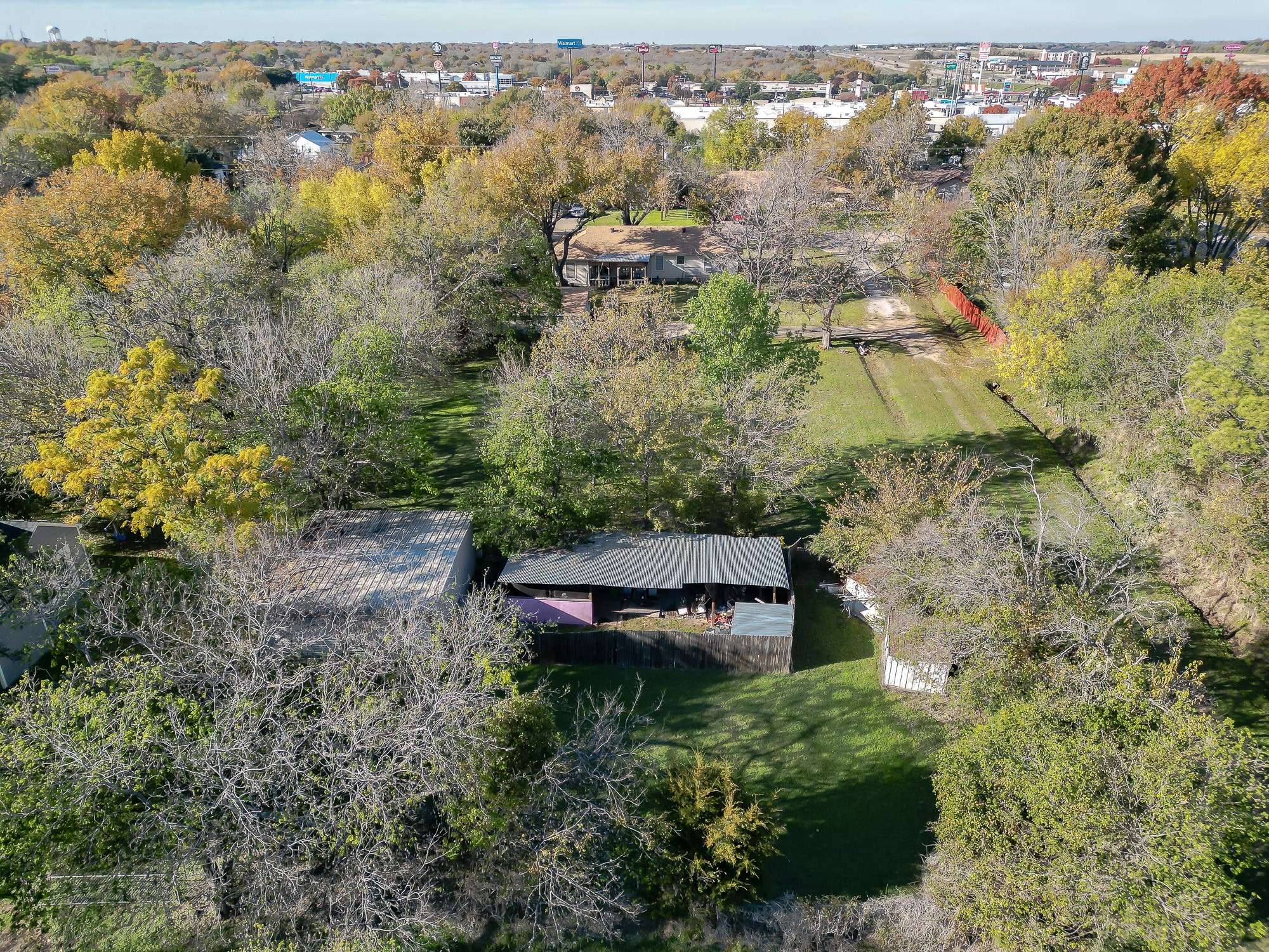 Ennis, TX 75119,1000 E Waco ST