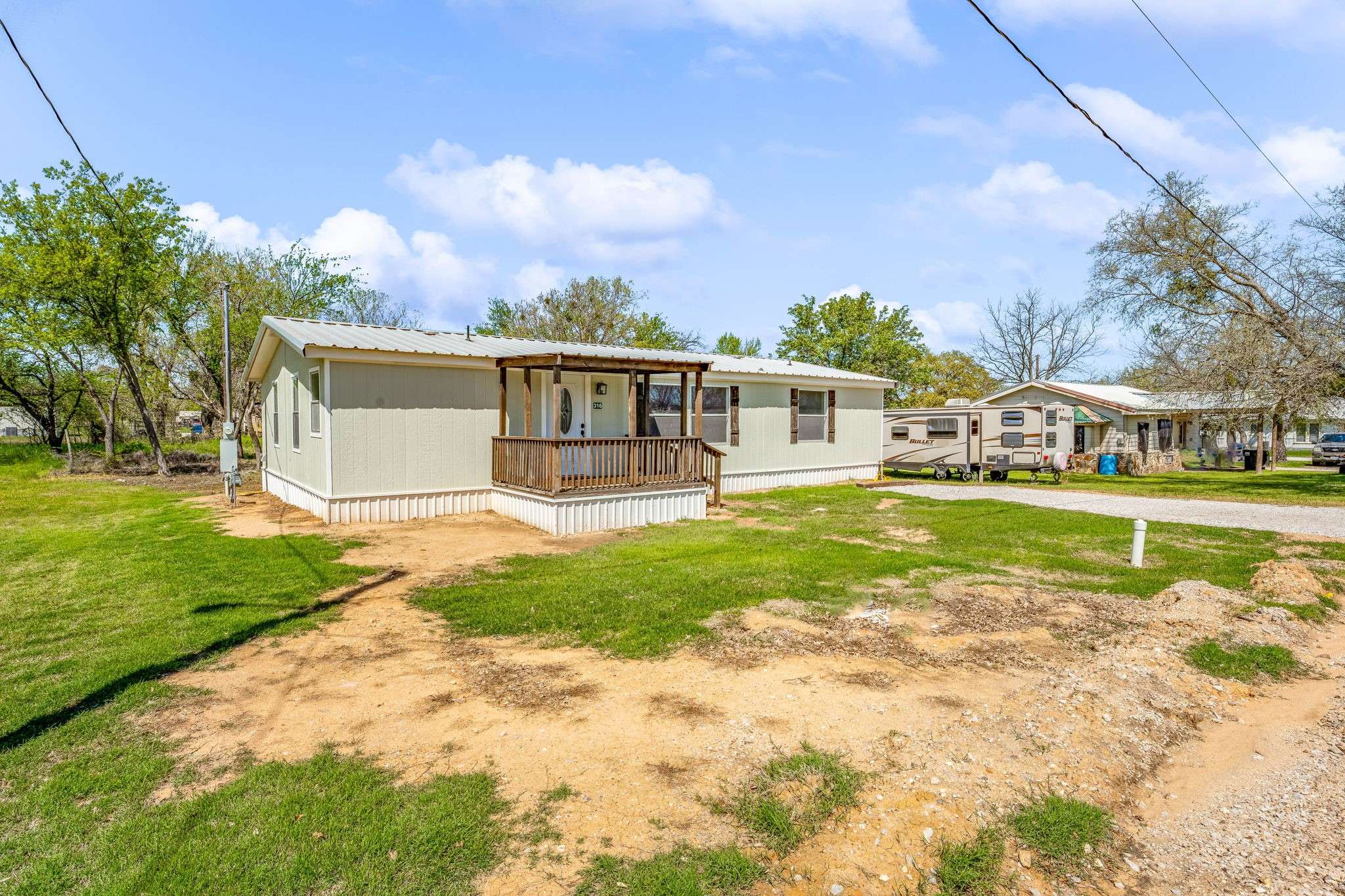 De Leon, TX 76444,316 S Weatherford ST