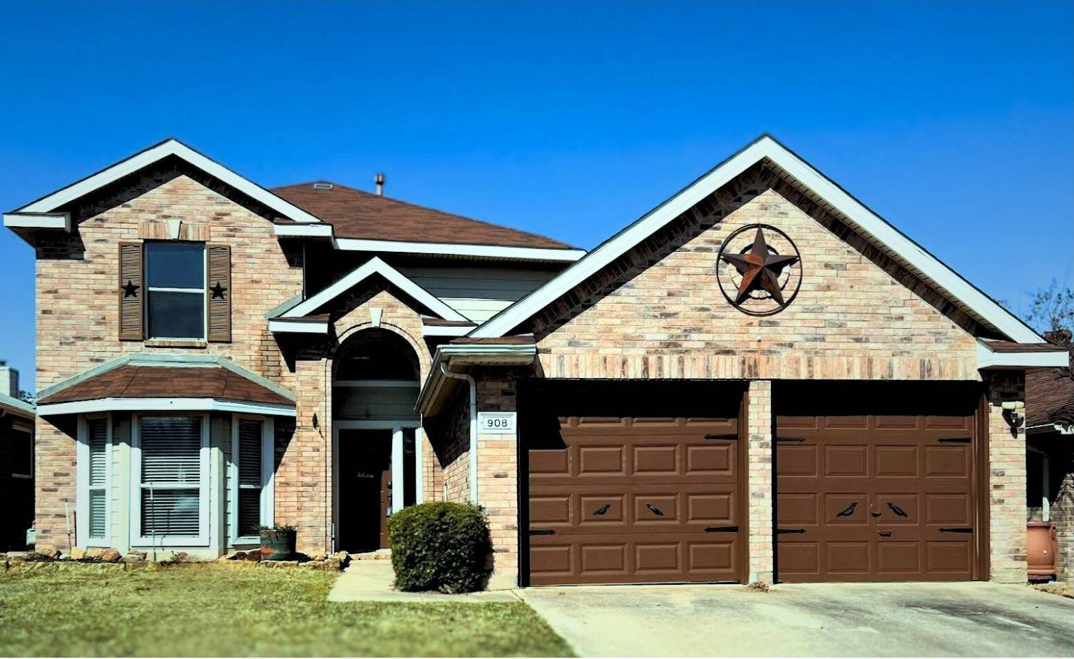 Fort Worth, TX 76179,908 Rustic DR