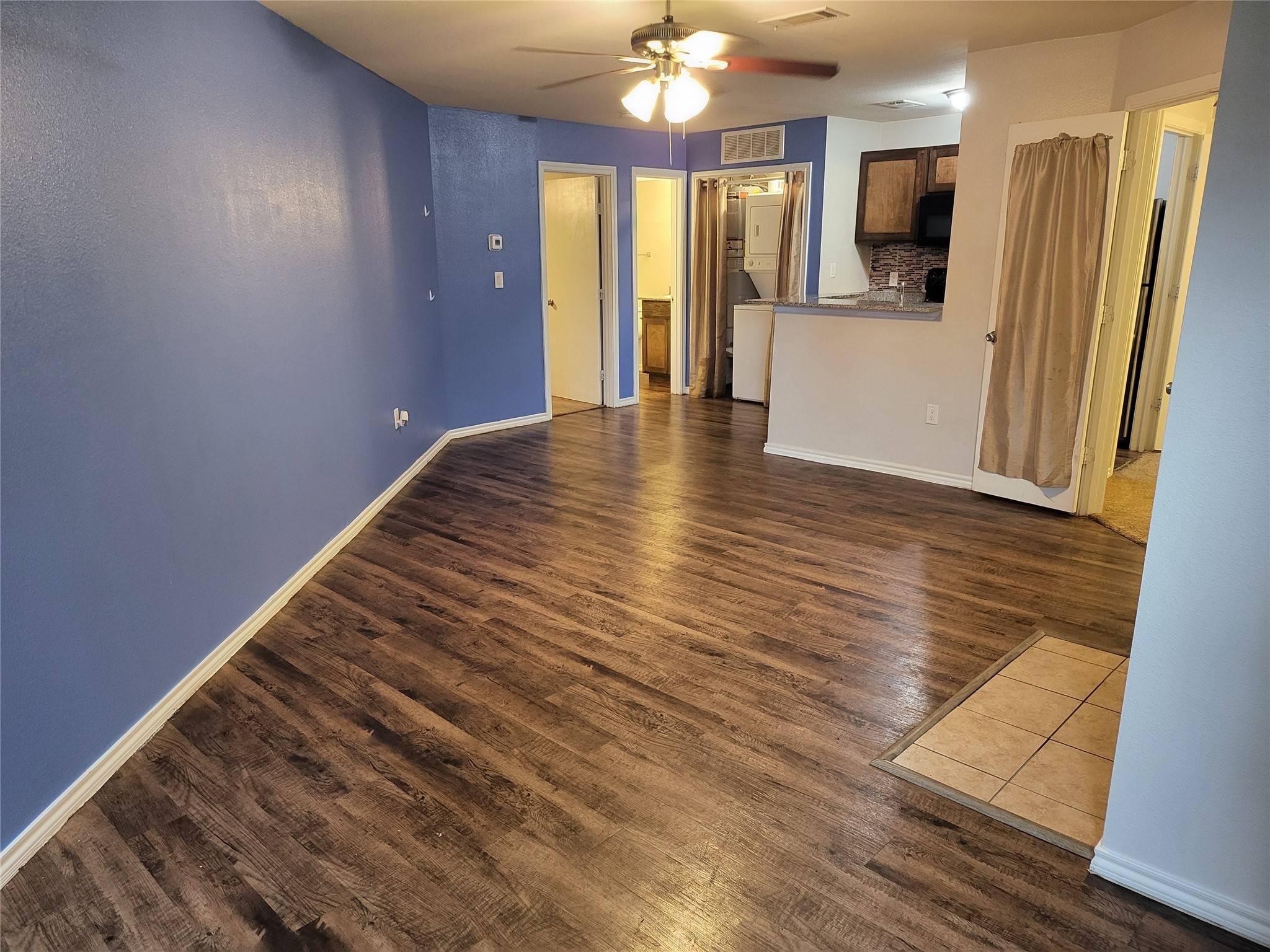 Dallas, TX 75243,9837 Walnut ST #104