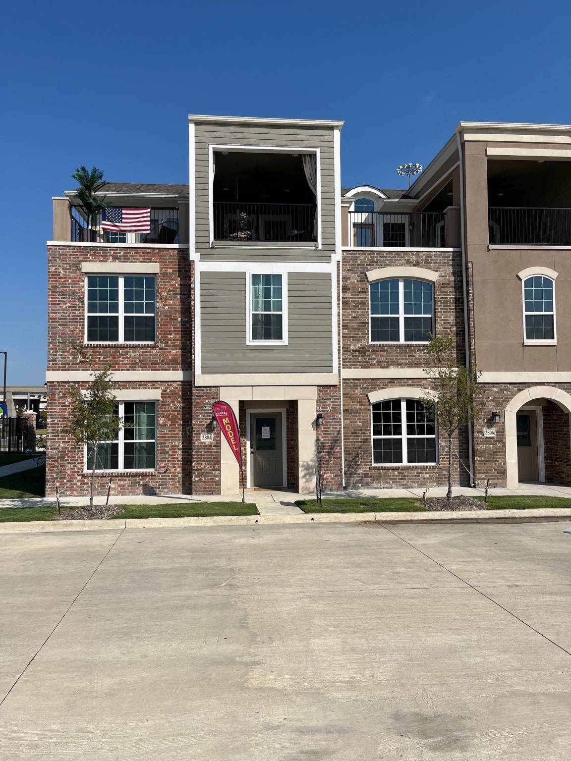 Grand Prairie, TX 75052,3806 Manhattan AVE