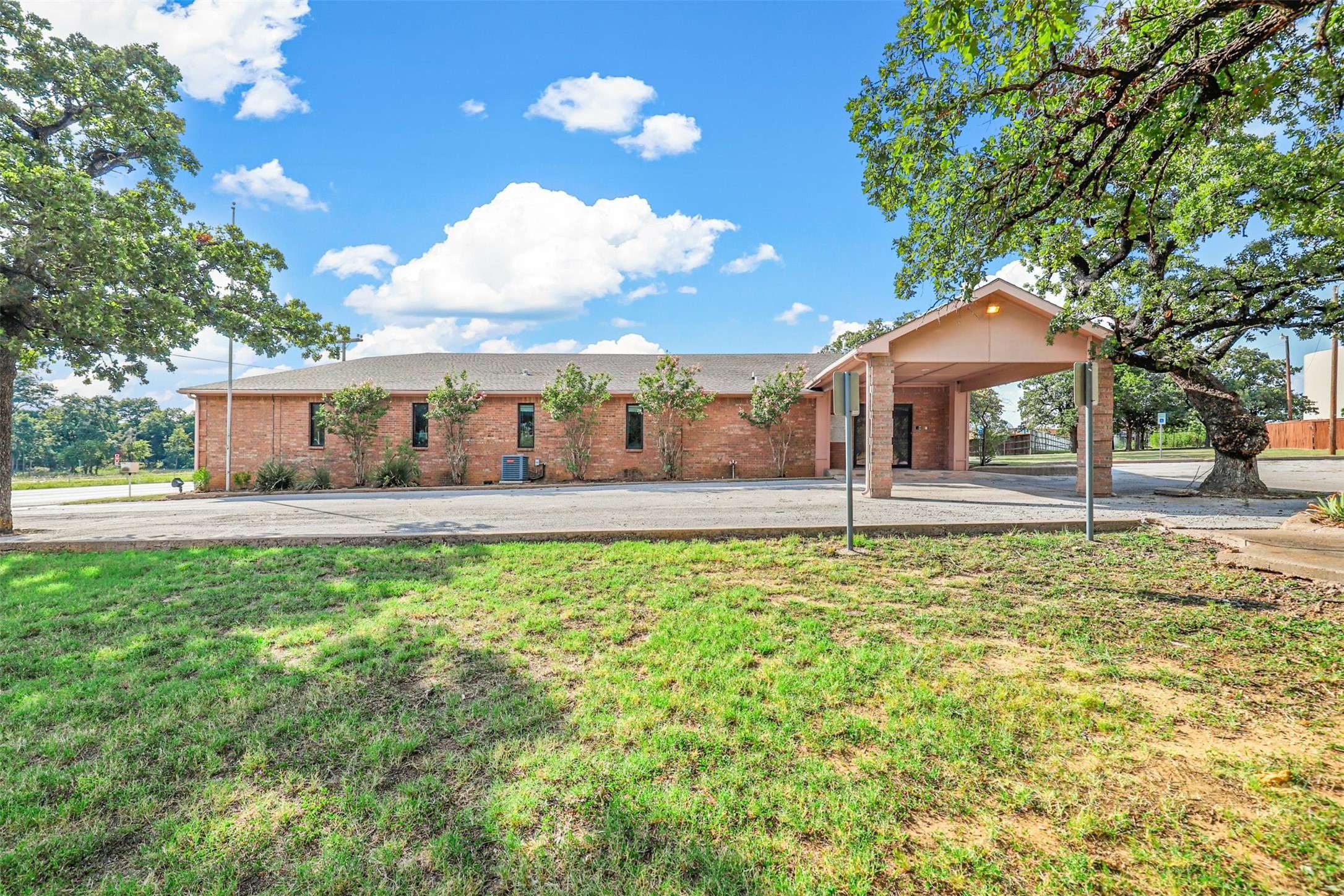 Burleson, TX 76028,2505 S Burleson BLVD