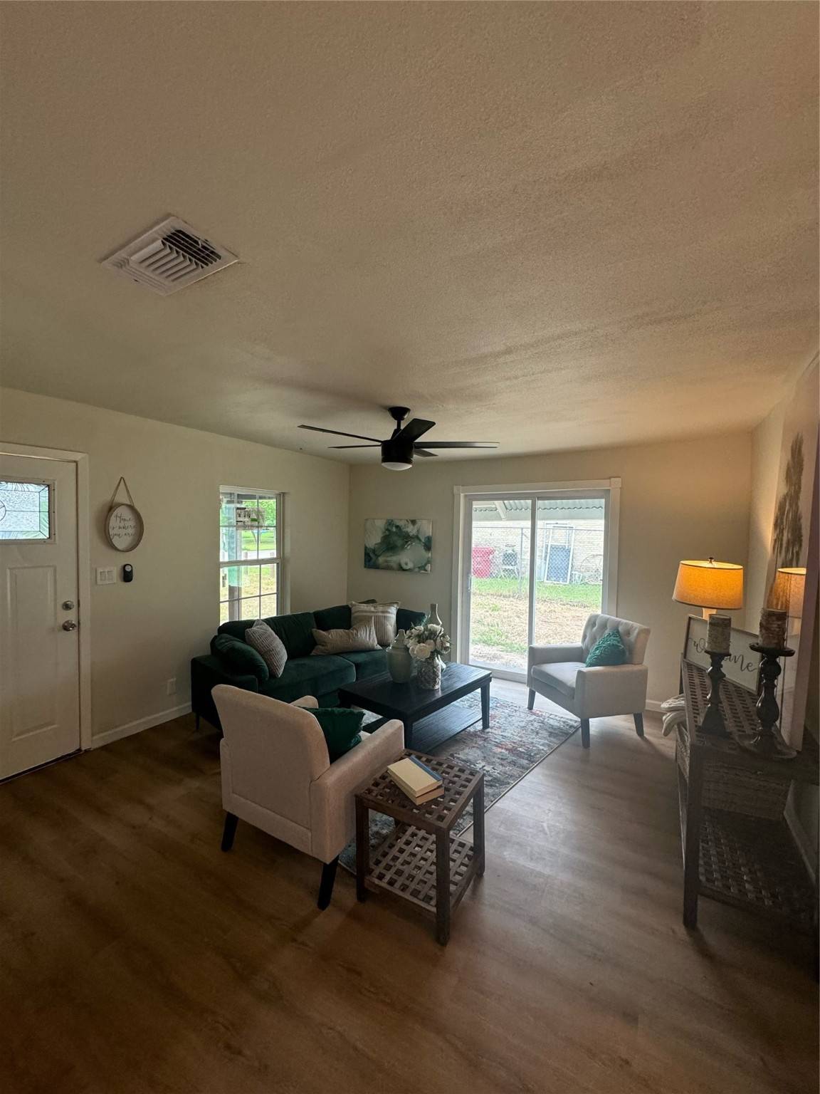 Bells, TX 75414,608 N Denison ST