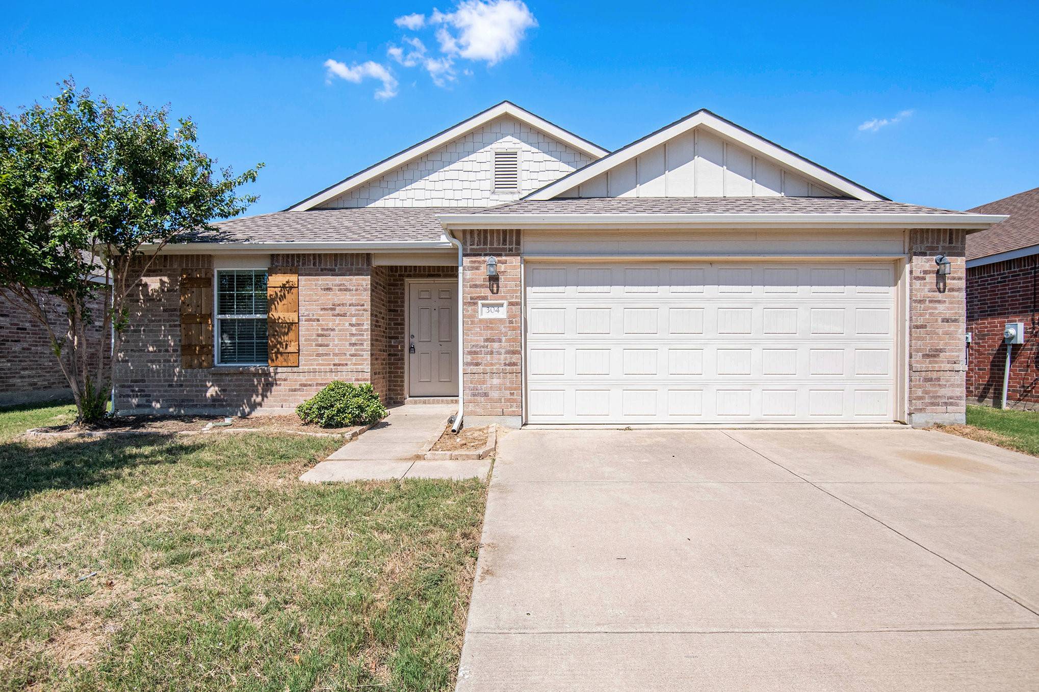 Fort Worth, TX 76131,304 Chert LN