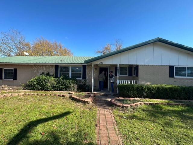 Paradise, TX 76073,327 School House RD