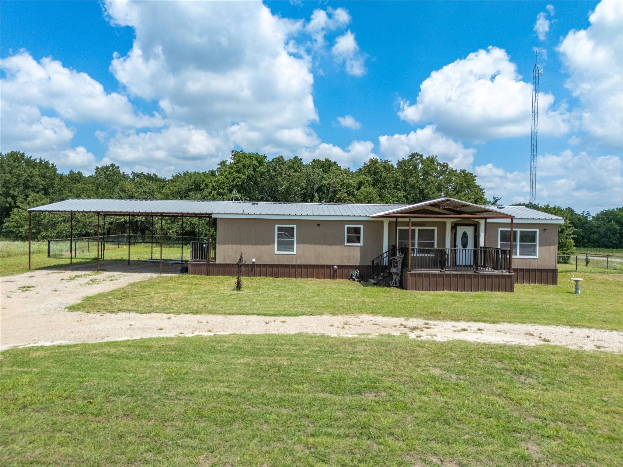 Poolville, TX 76487,126 Deer Valley LN