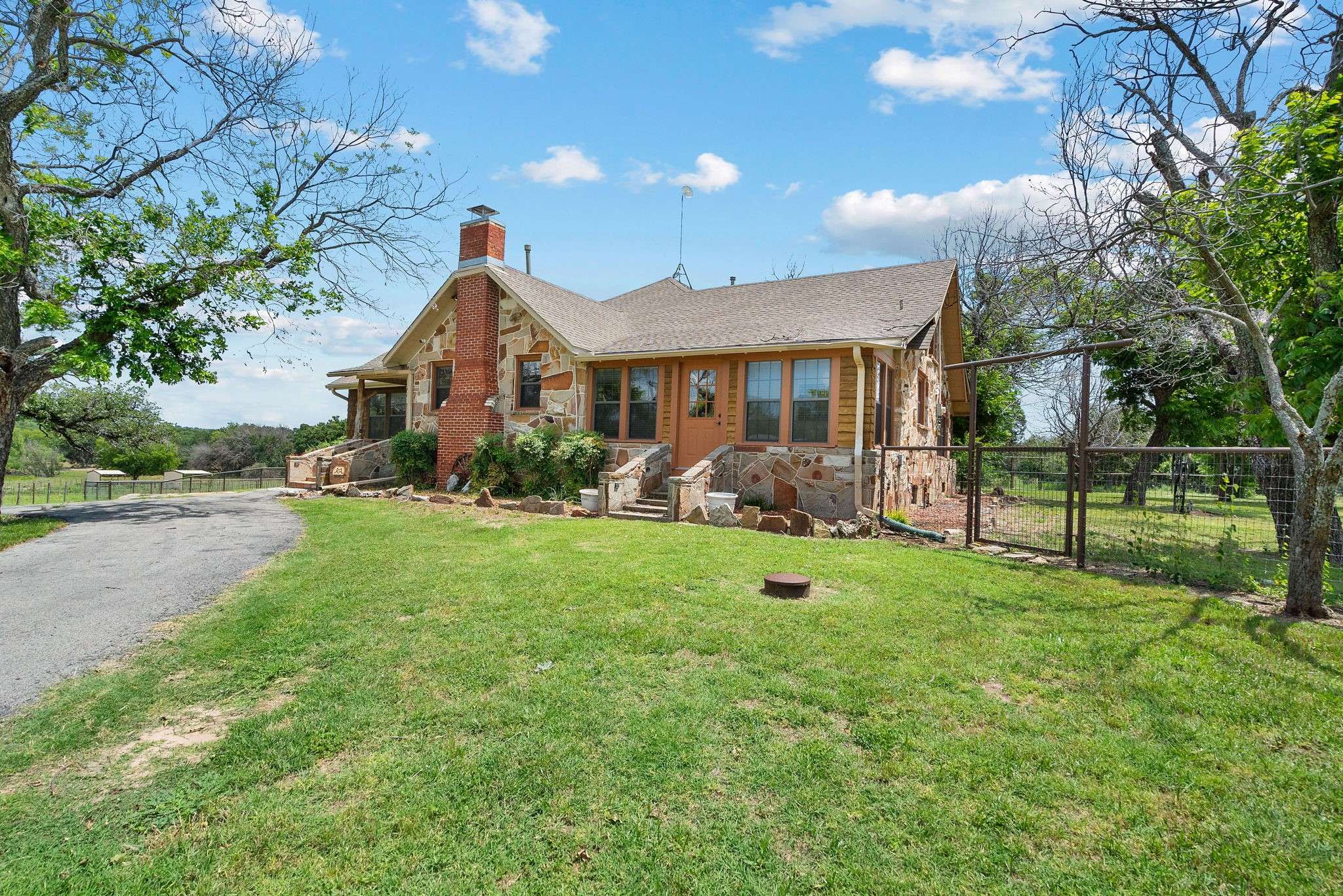 Lipan, TX 76462,249 S Caddo ST