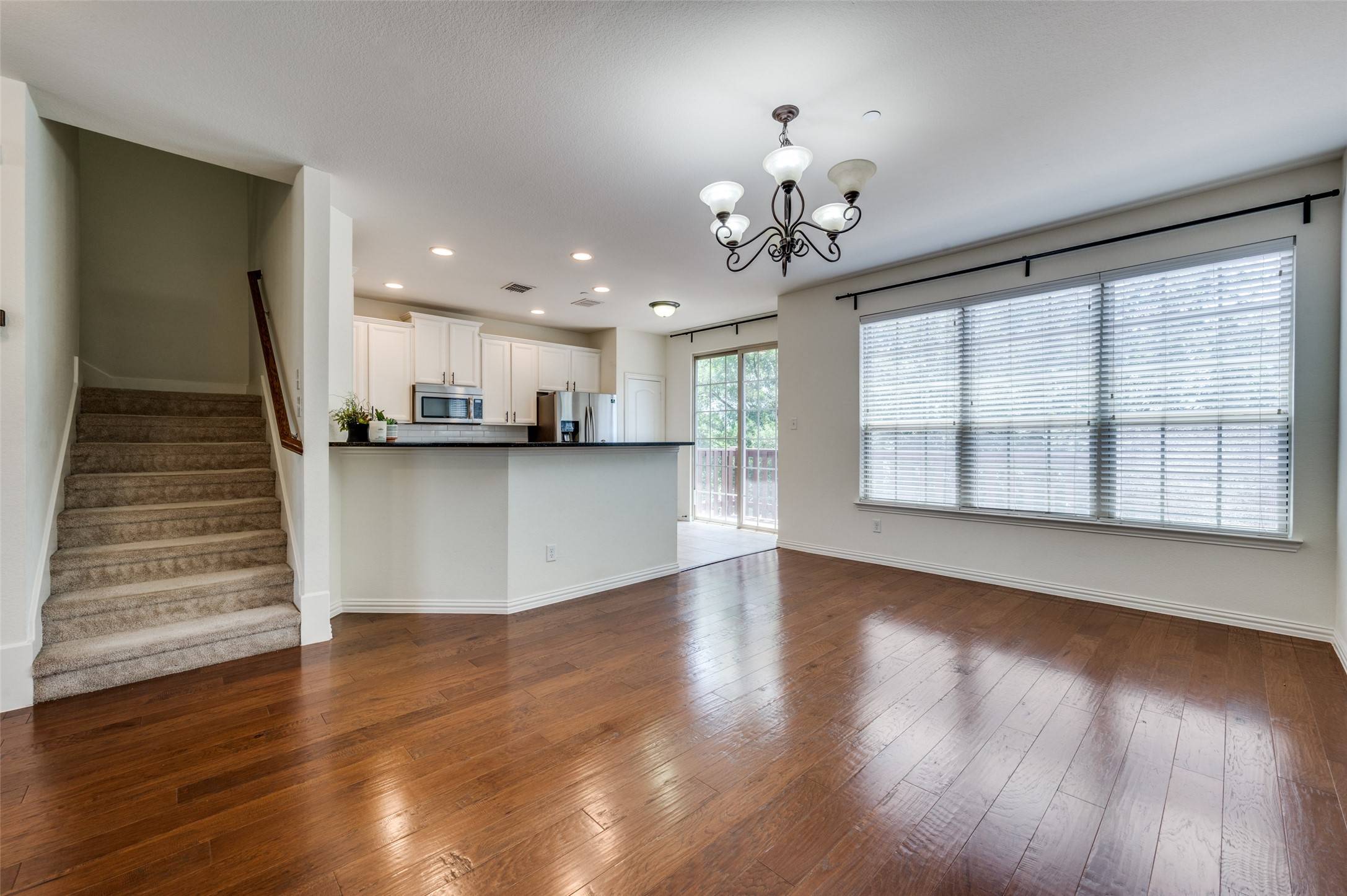 Irving, TX 75063,1462 Biltmore LN