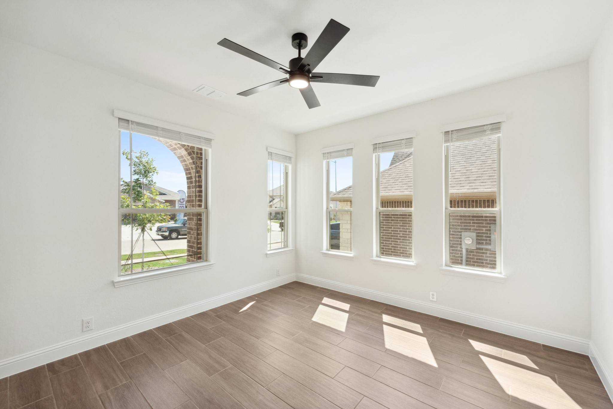 Fort Worth, TX 76131,9529 Lanshire LN