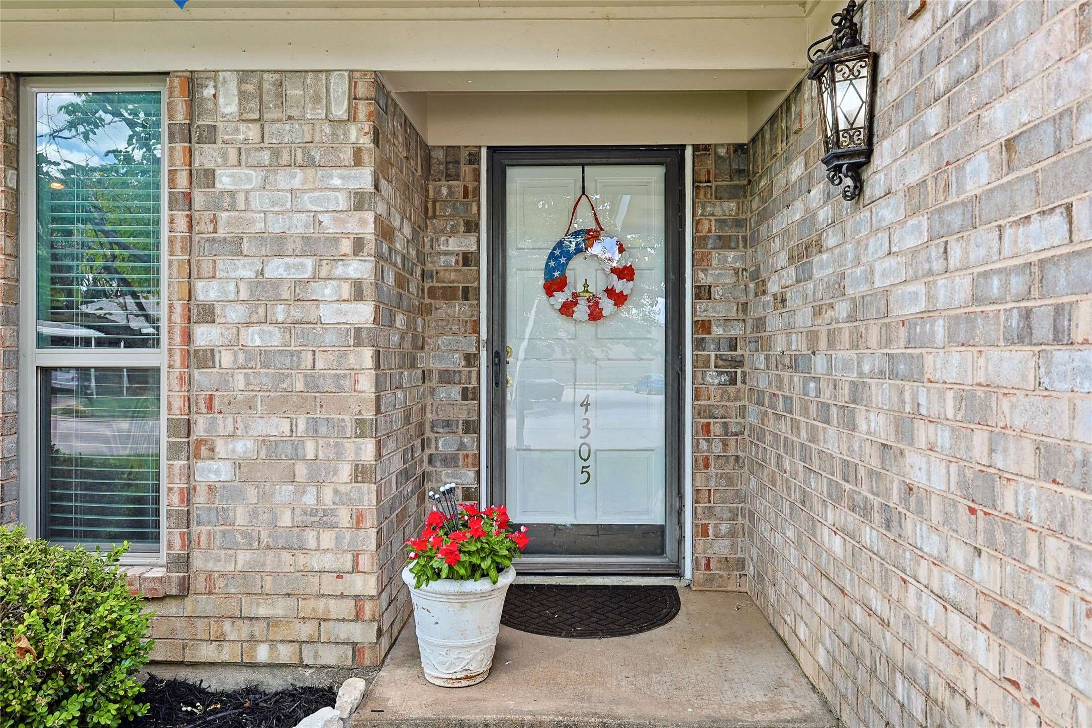 Haltom City, TX 76137,4305 Aspen WAY