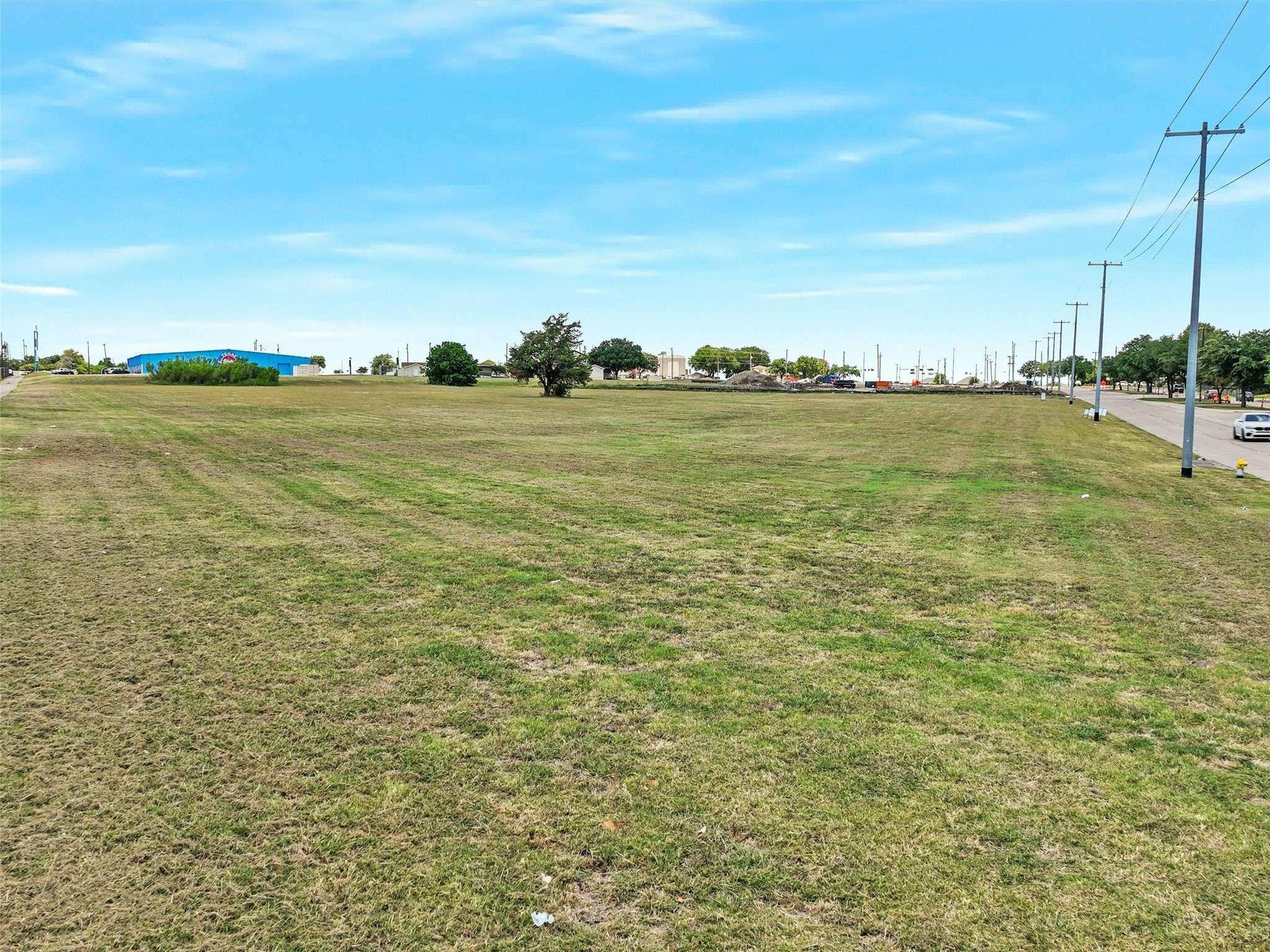 Garland, TX 75043,3401 Roan RD