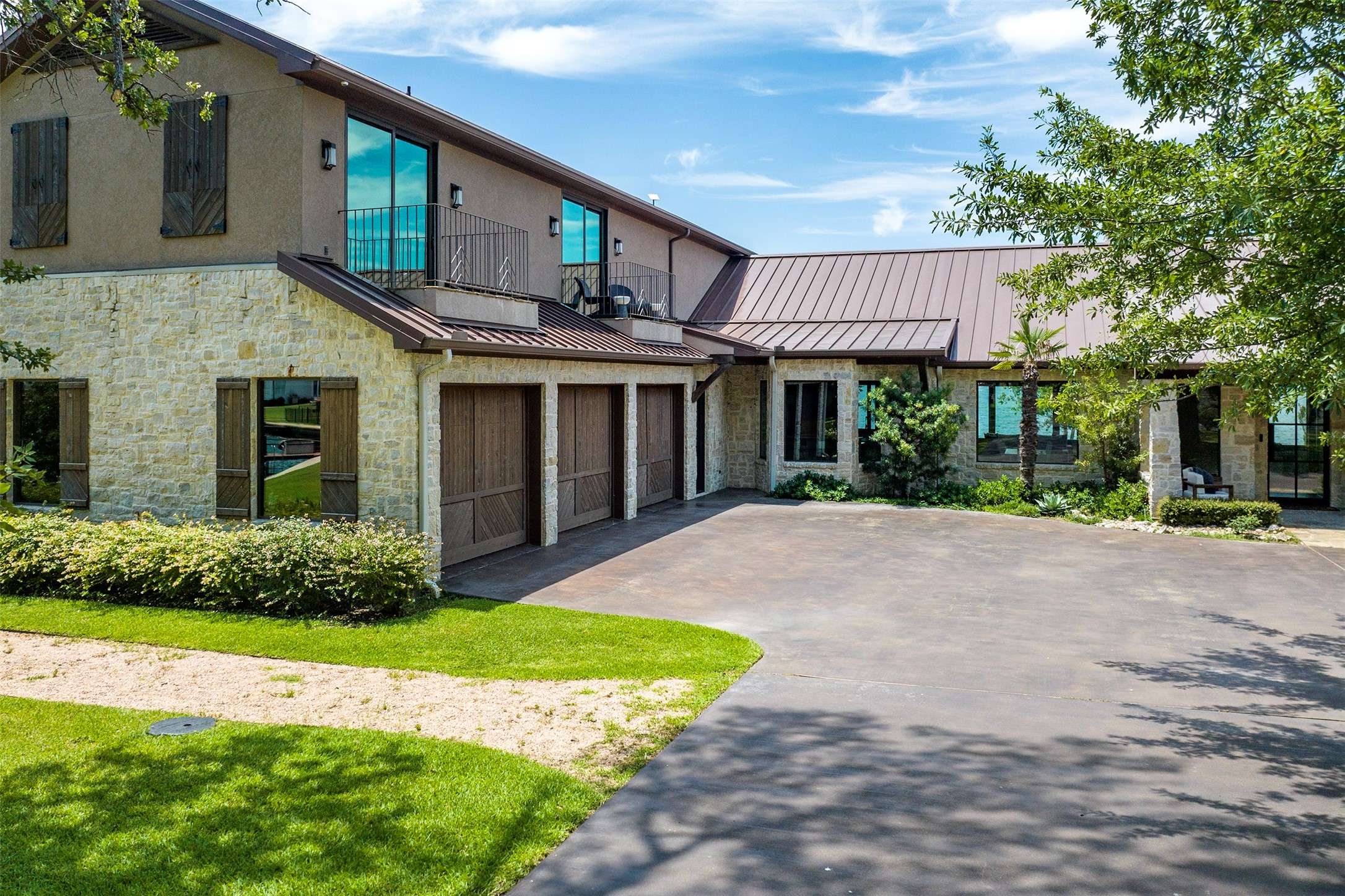 Mabank, TX 75156,130 White Cap LN