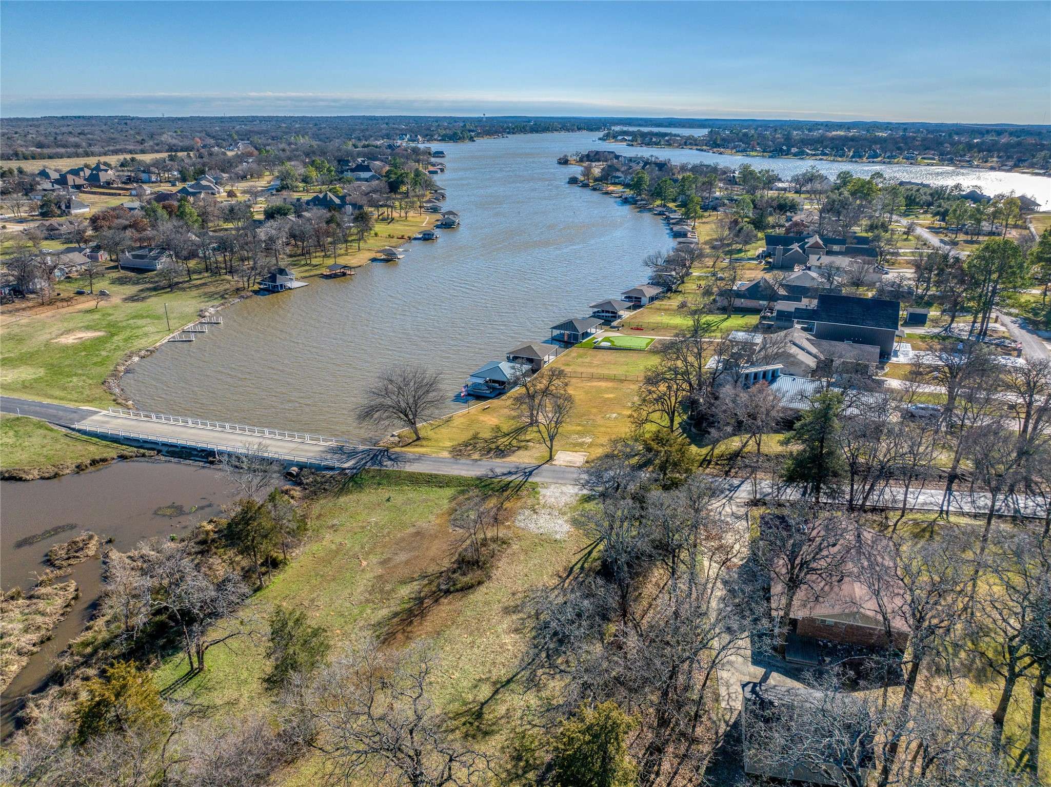 Lake Kiowa, TX 76240,316 Kiowa DR N