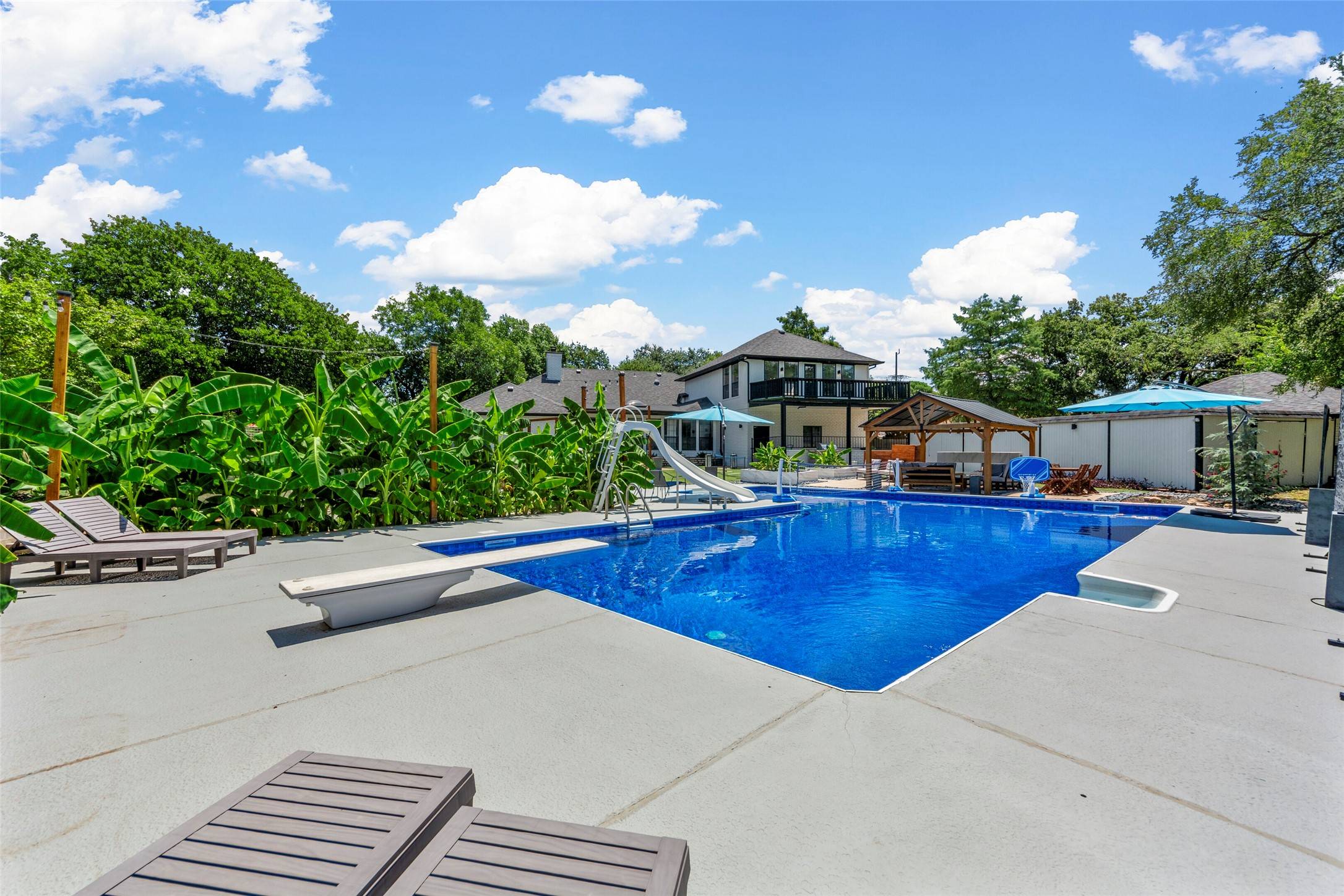 Bedford, TX 76021,3605 Murphy DR