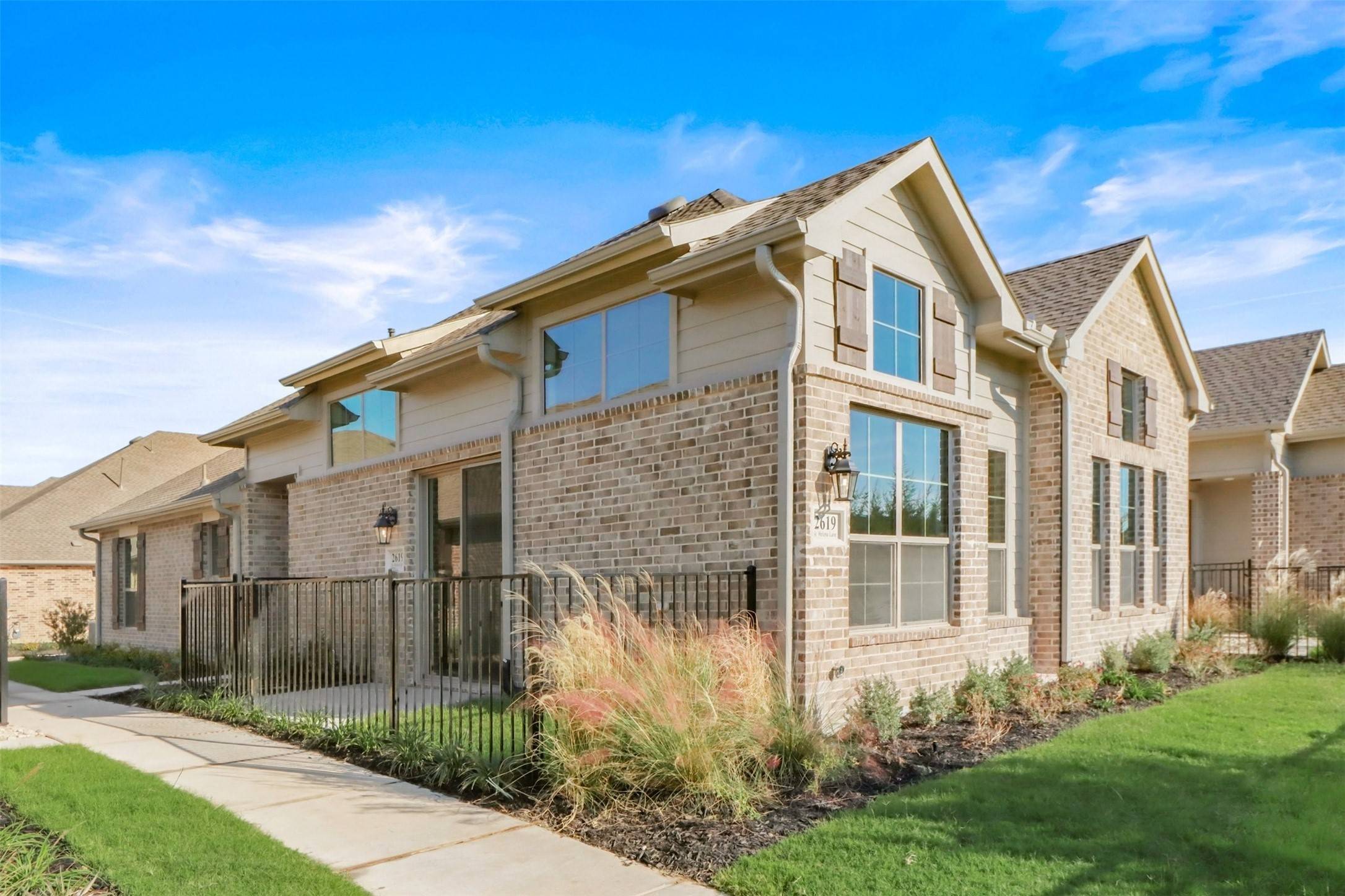 Grand Prairie, TX 75054,2619 St Helena LN