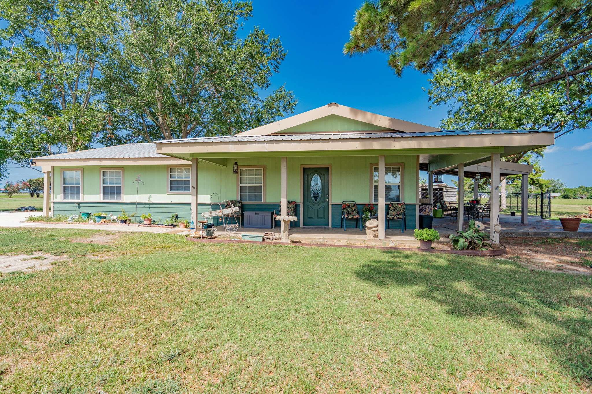 Trinidad, TX 75163,113 LBJ Ranch RD